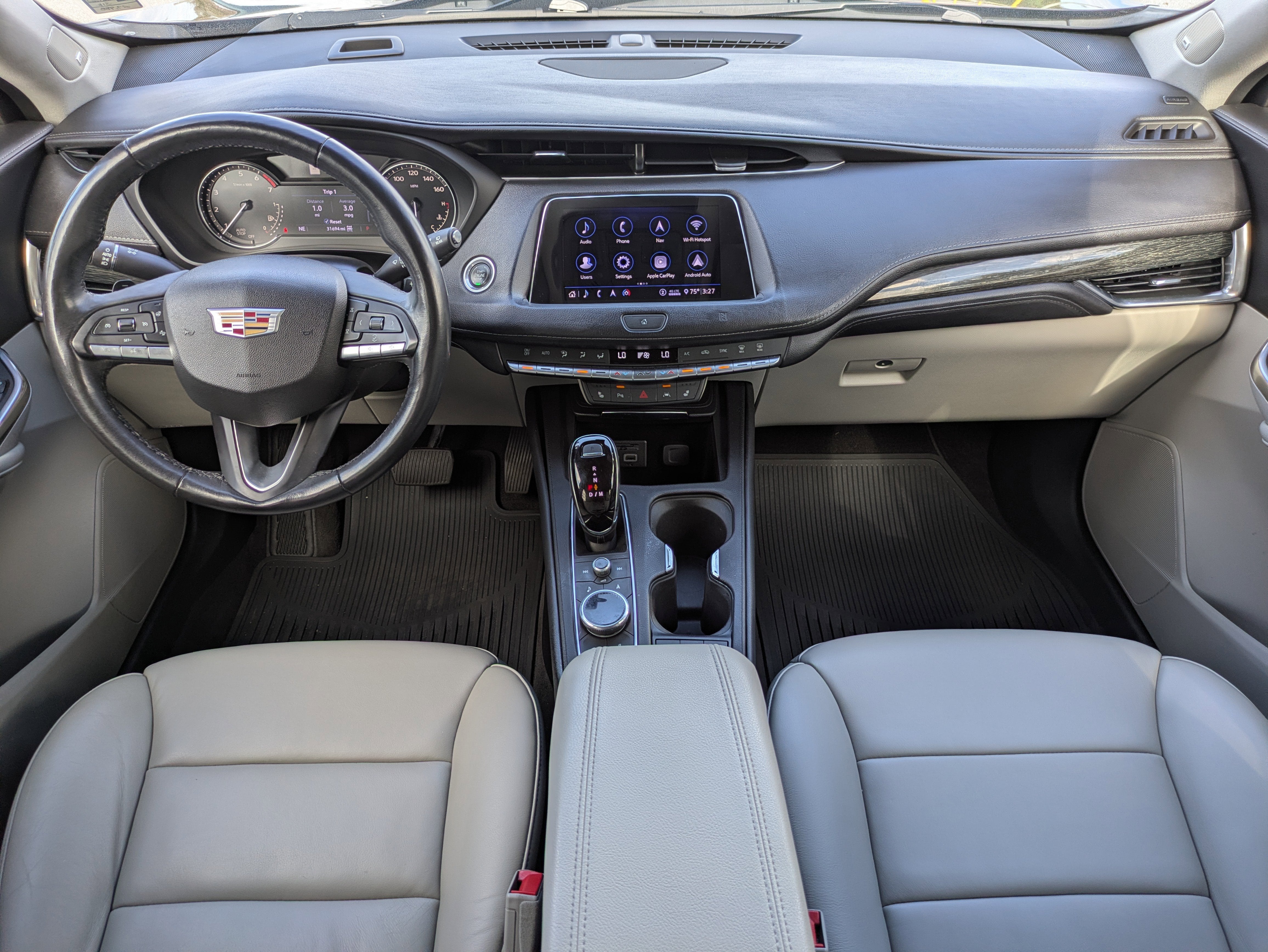 2020 Cadillac XT4 Premium Luxury