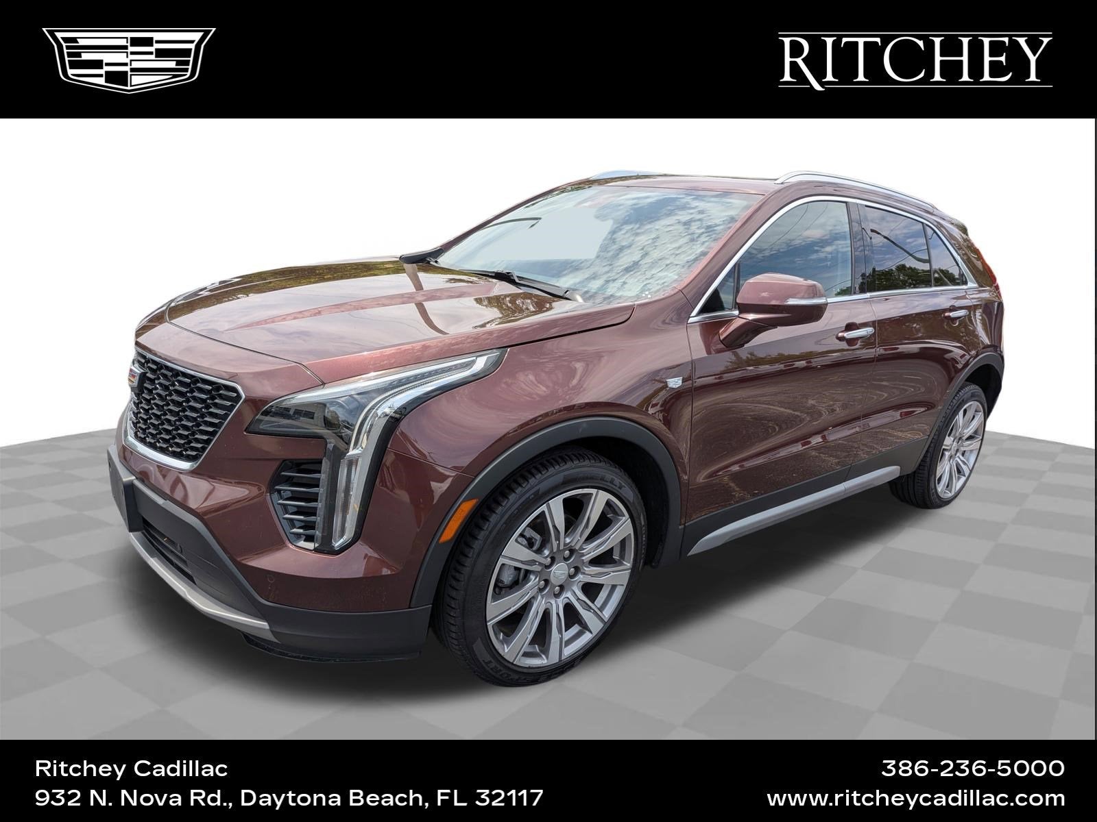 2023 Cadillac XT4 Premium Luxury