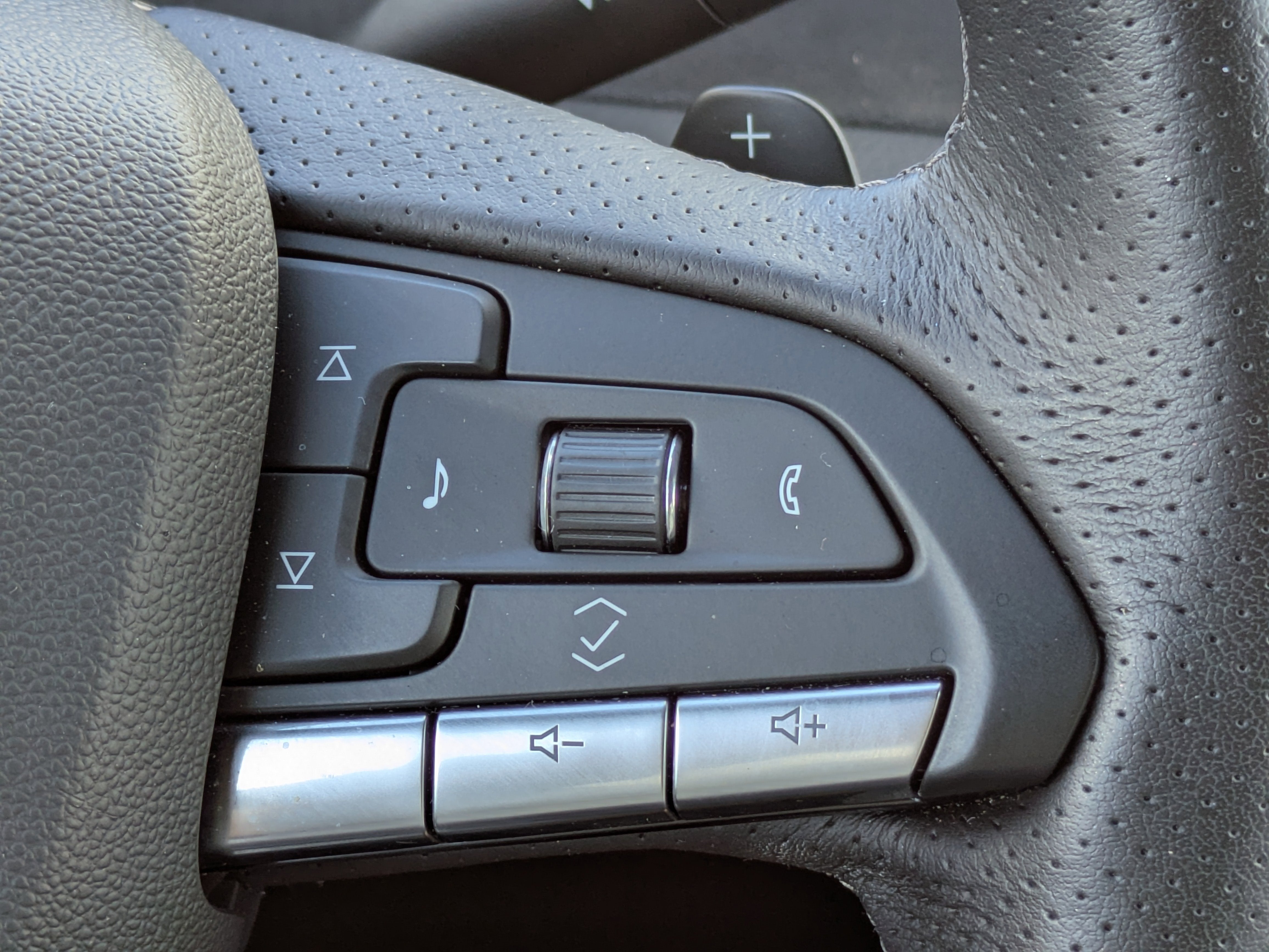 2025 Cadillac XT4 Sport