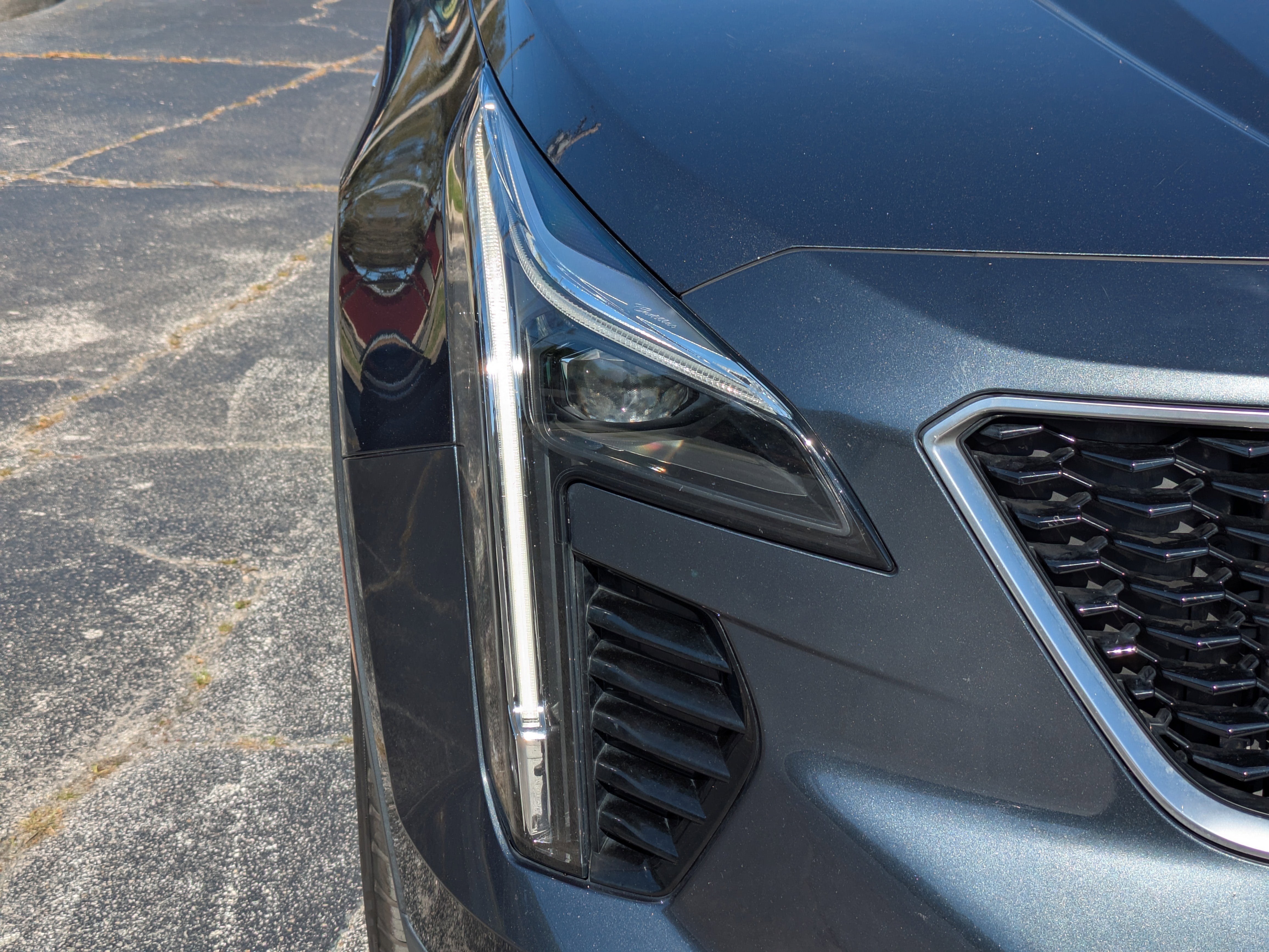 2019 Cadillac XT4 FWD Sport