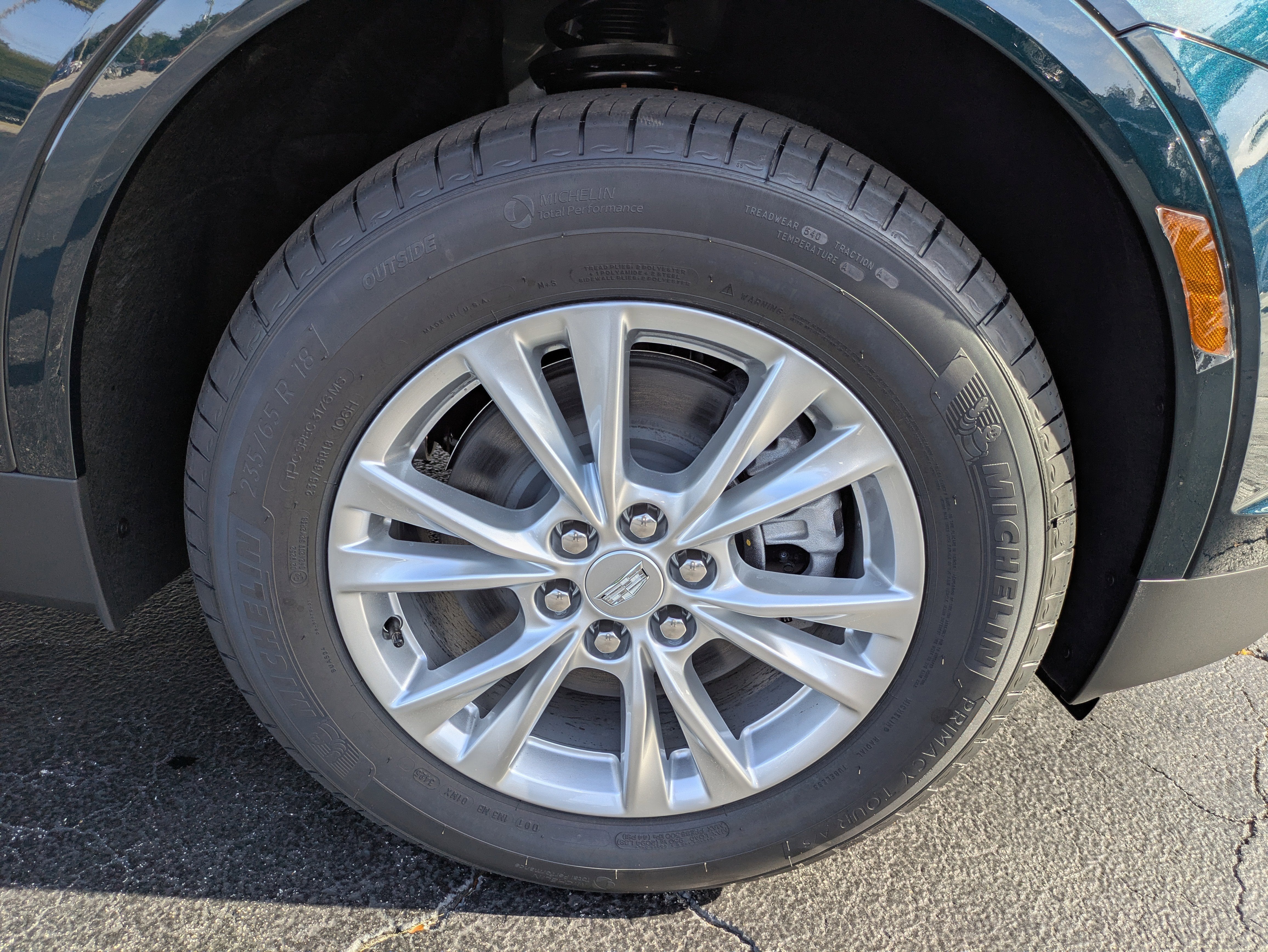 2026 Cadillac XT5 Luxury