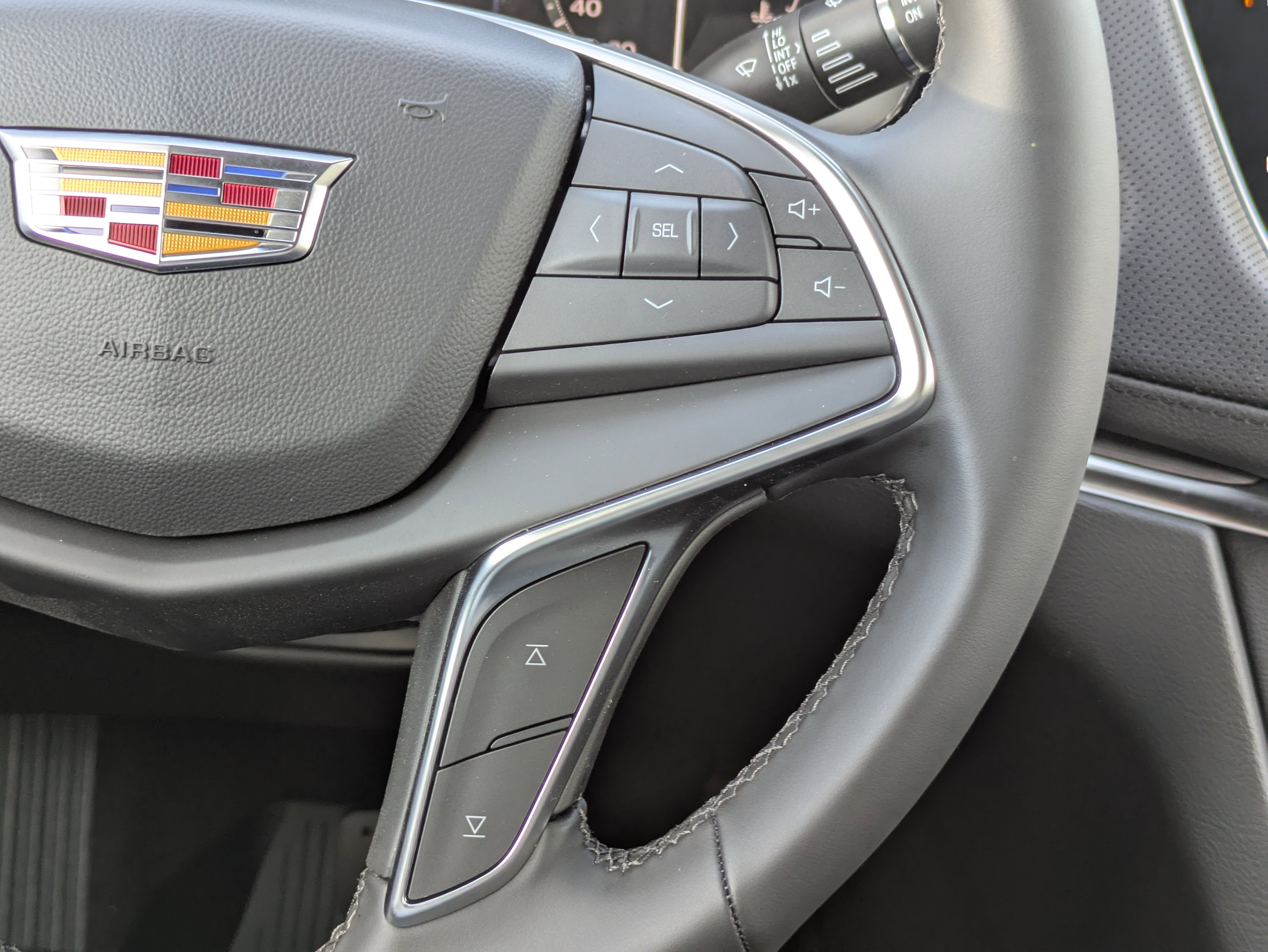 2026 Cadillac XT5 Luxury