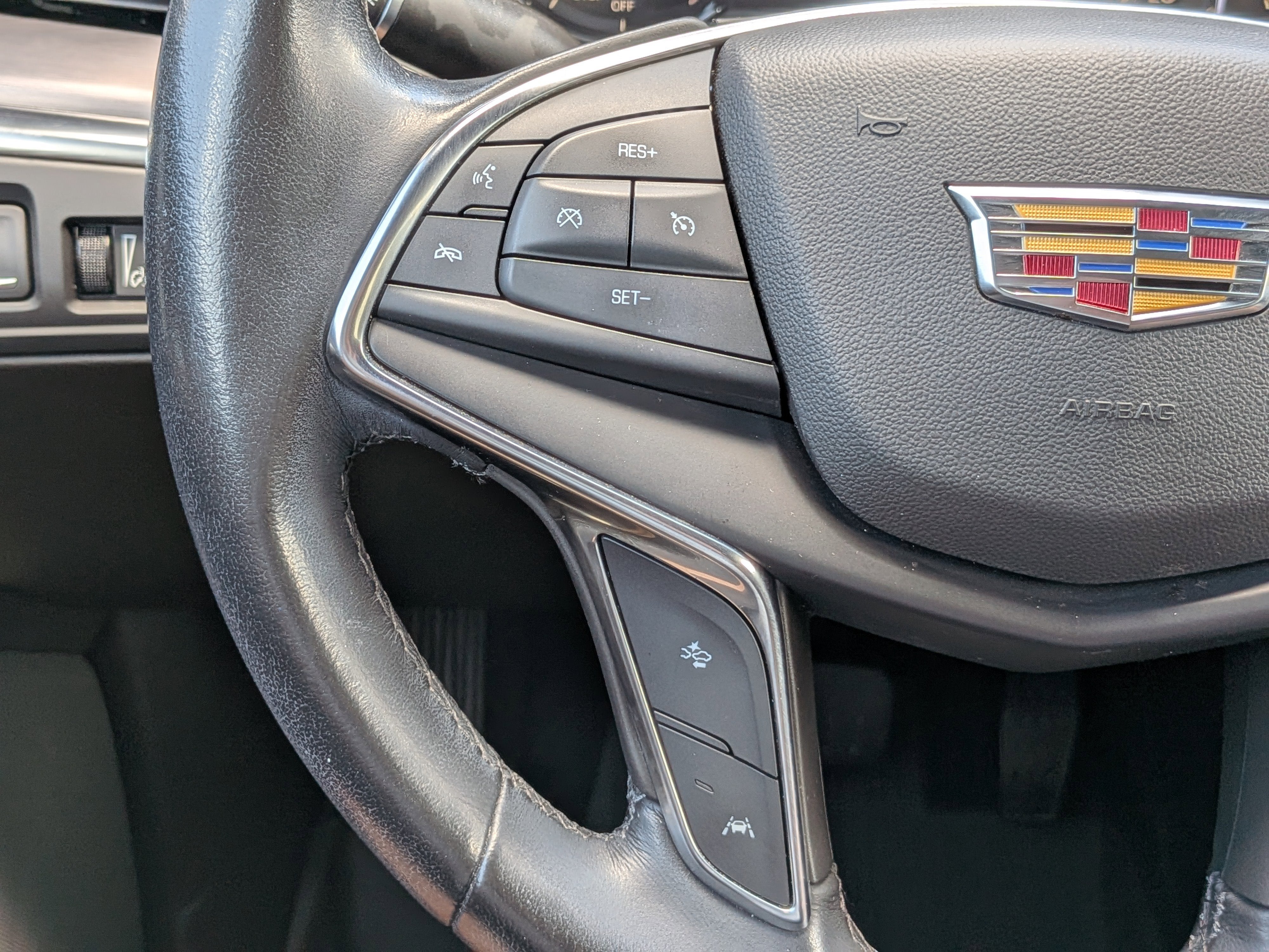 2020 Cadillac XT5 Luxury FWD
