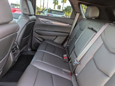 2026 Cadillac XT5 Luxury