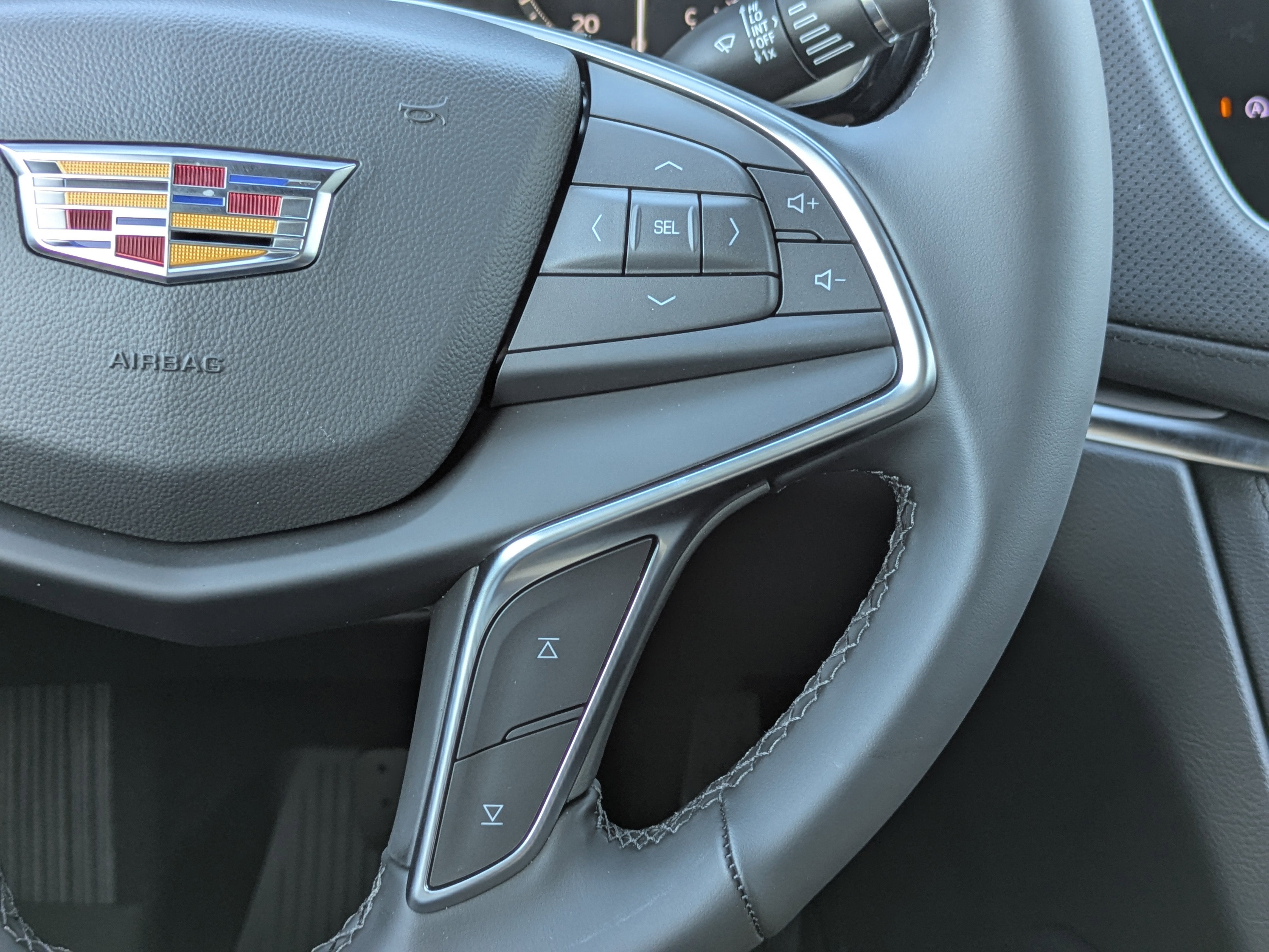 2026 Cadillac XT5 Luxury