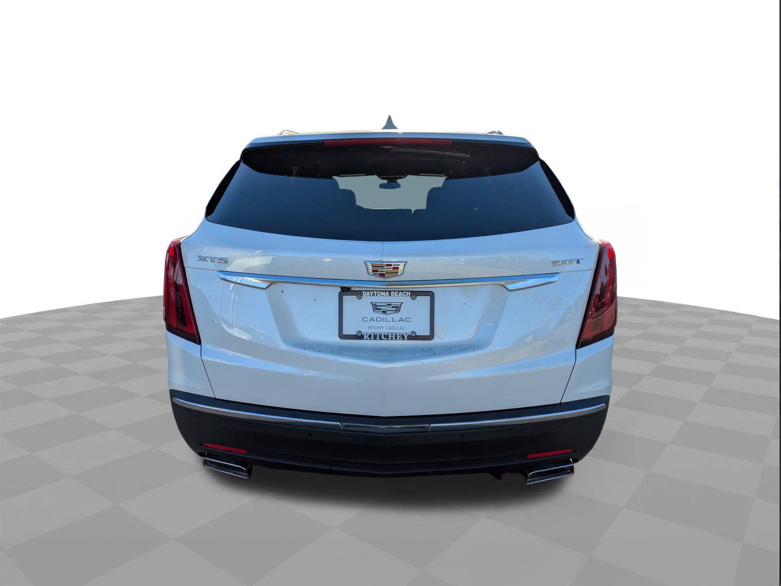 2026 Cadillac XT5 Luxury