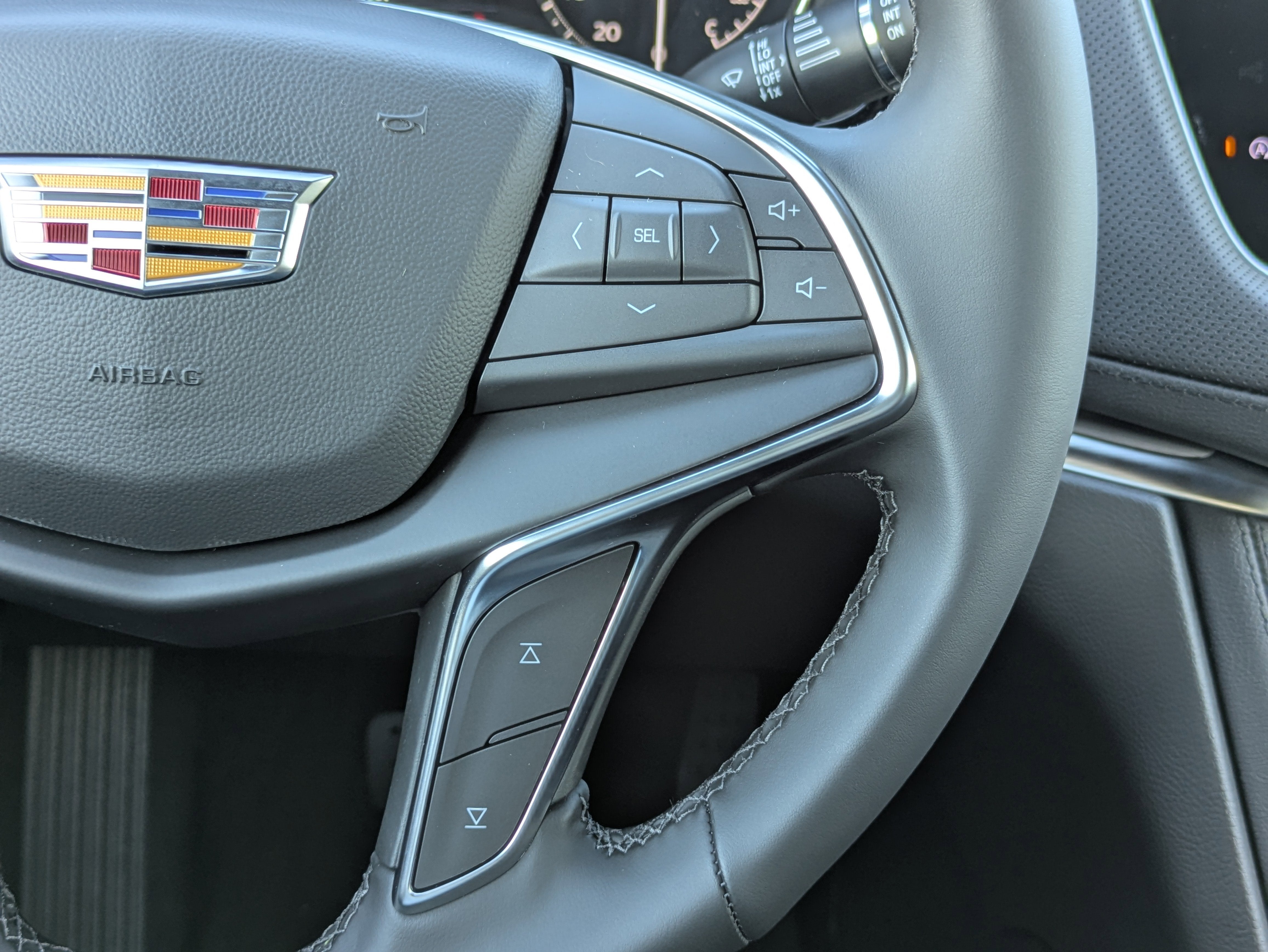 2026 Cadillac XT5 Luxury