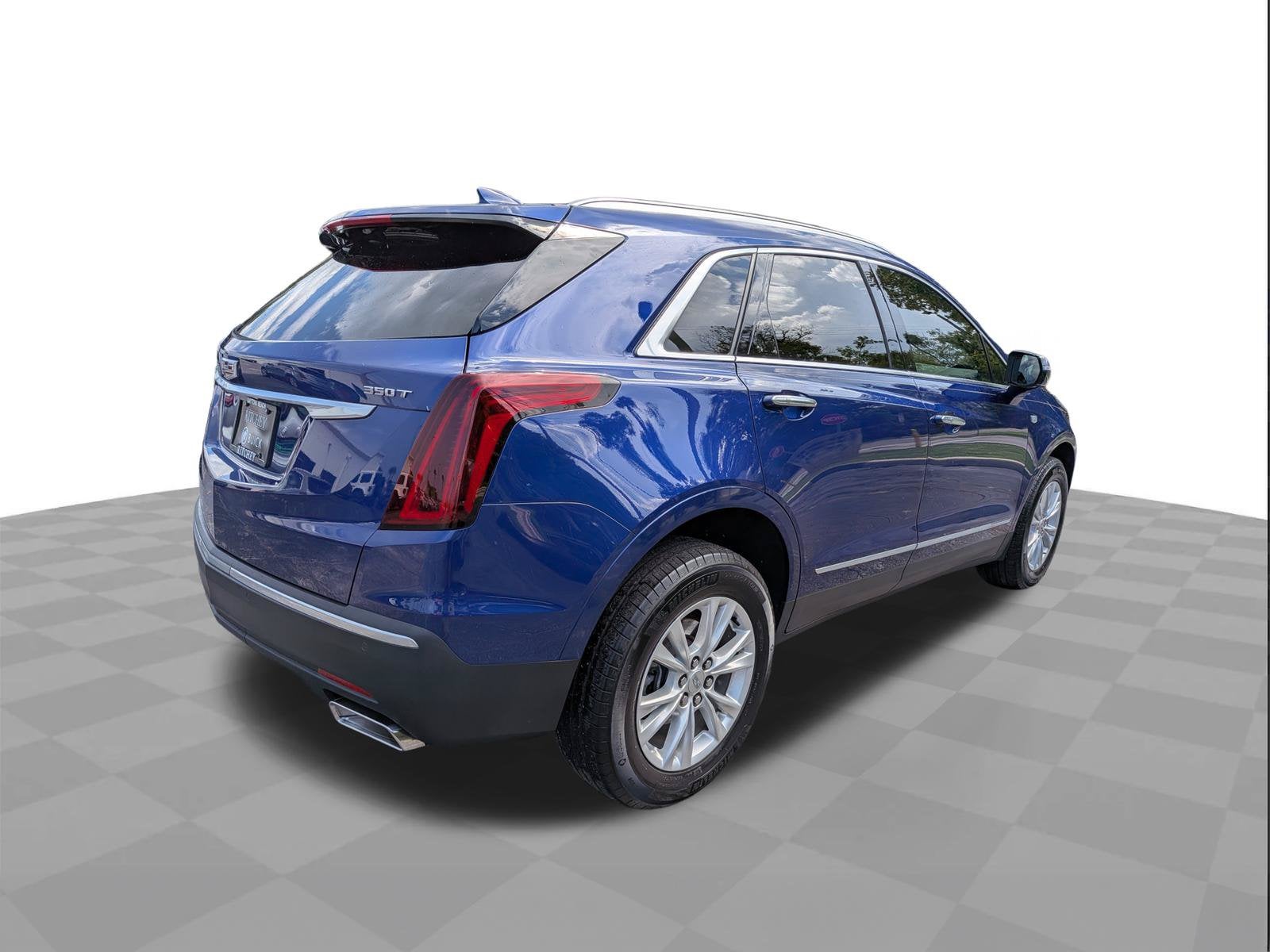 2023 Cadillac XT5 Luxury
