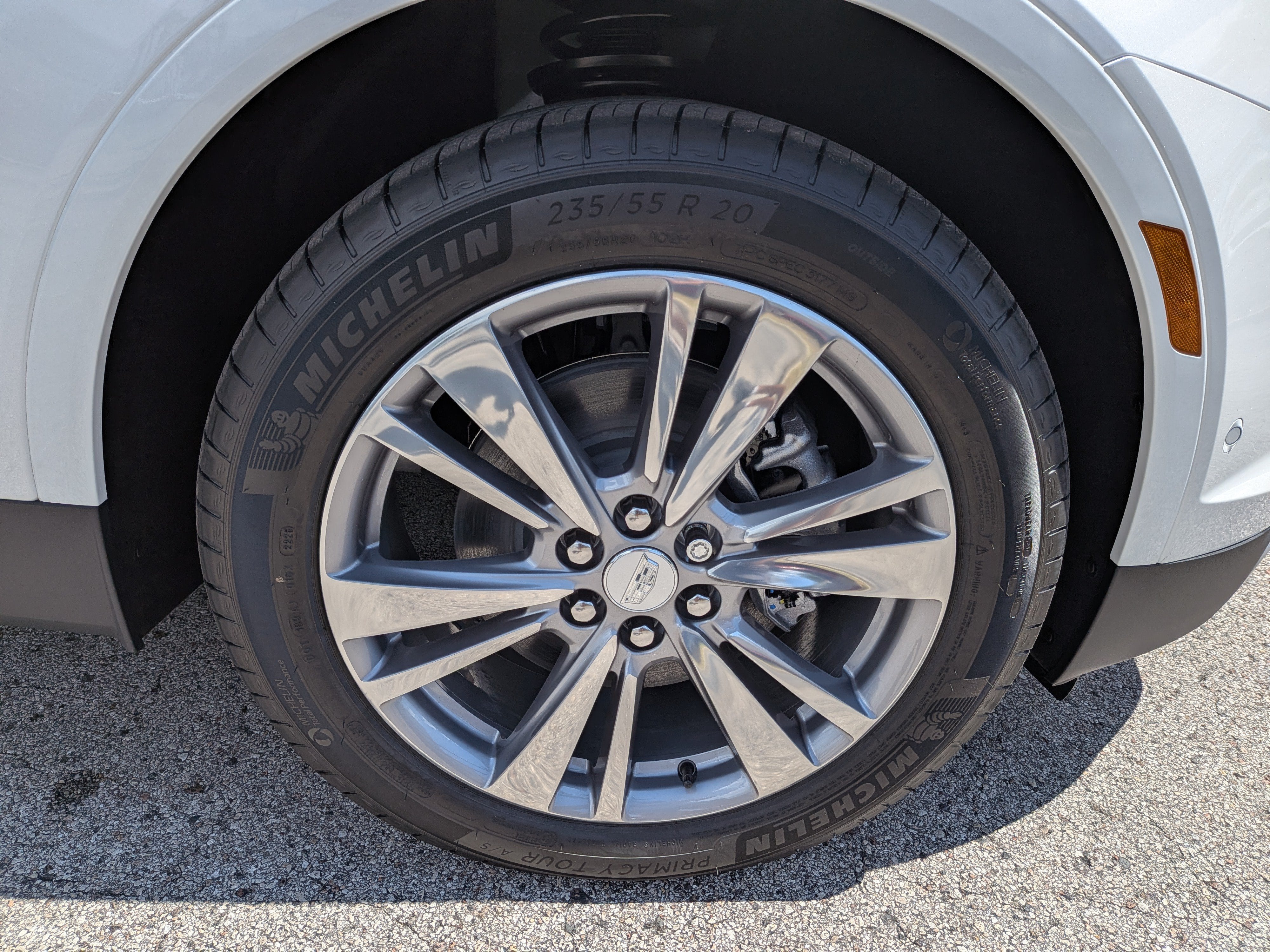 2026 Cadillac XT5 Premium Luxury