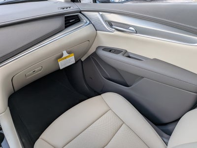 2026 Cadillac XT5 Premium Luxury