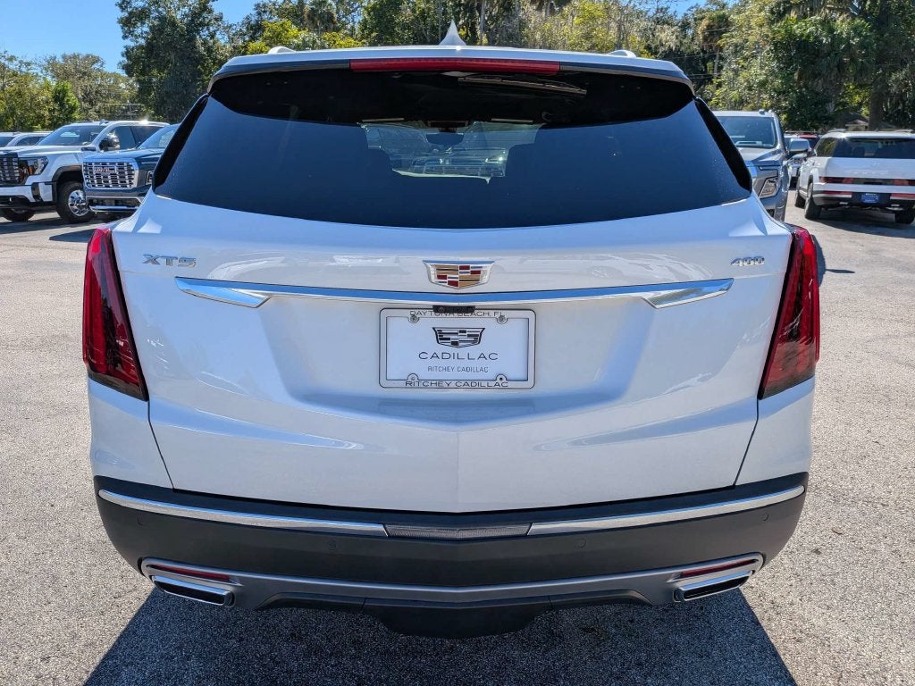 2026 Cadillac XT5 Premium Luxury