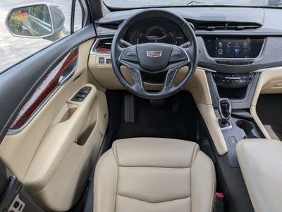 2019 Cadillac XT5 Luxury FWD
