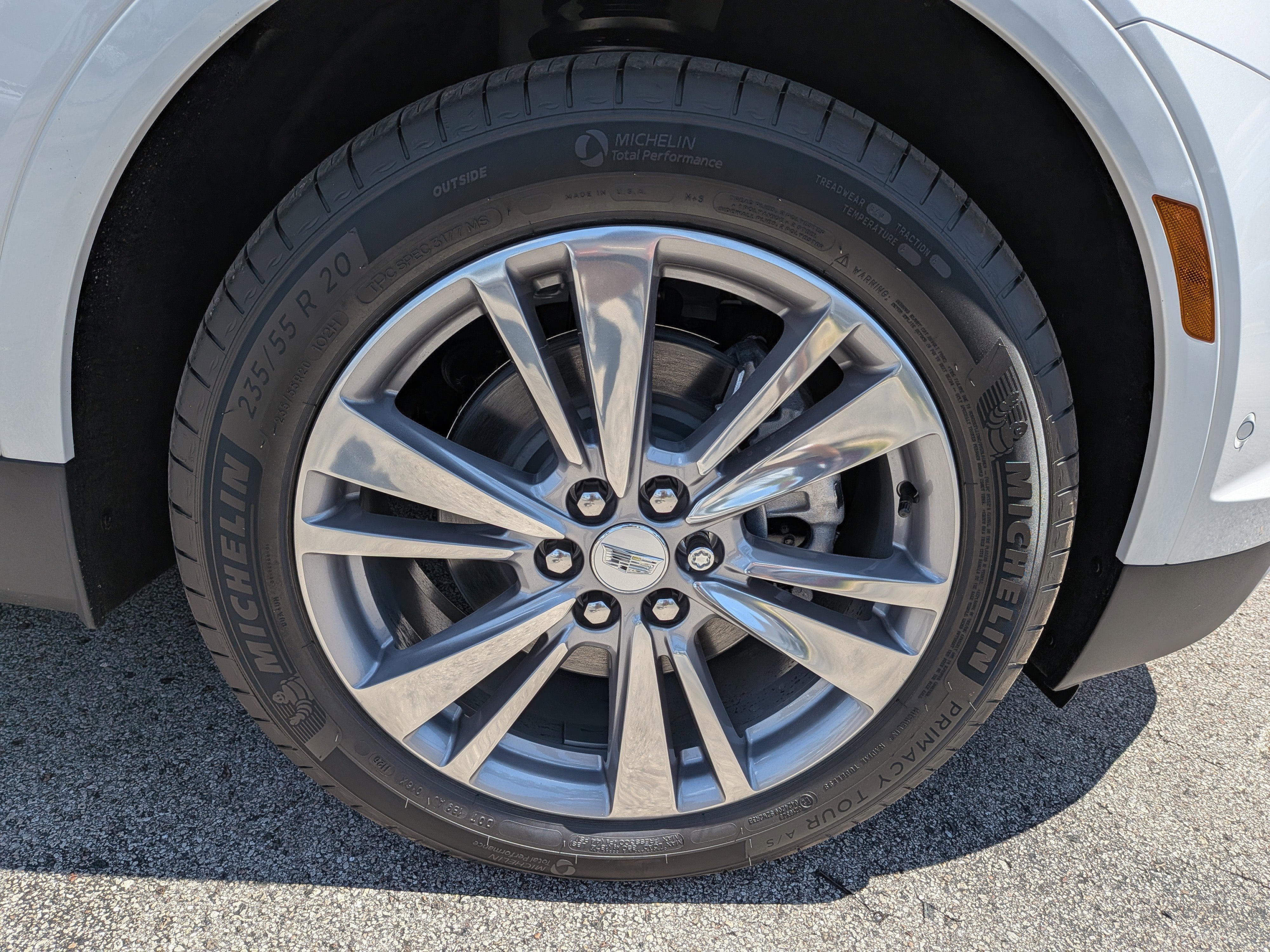 2026 Cadillac XT5 Premium Luxury