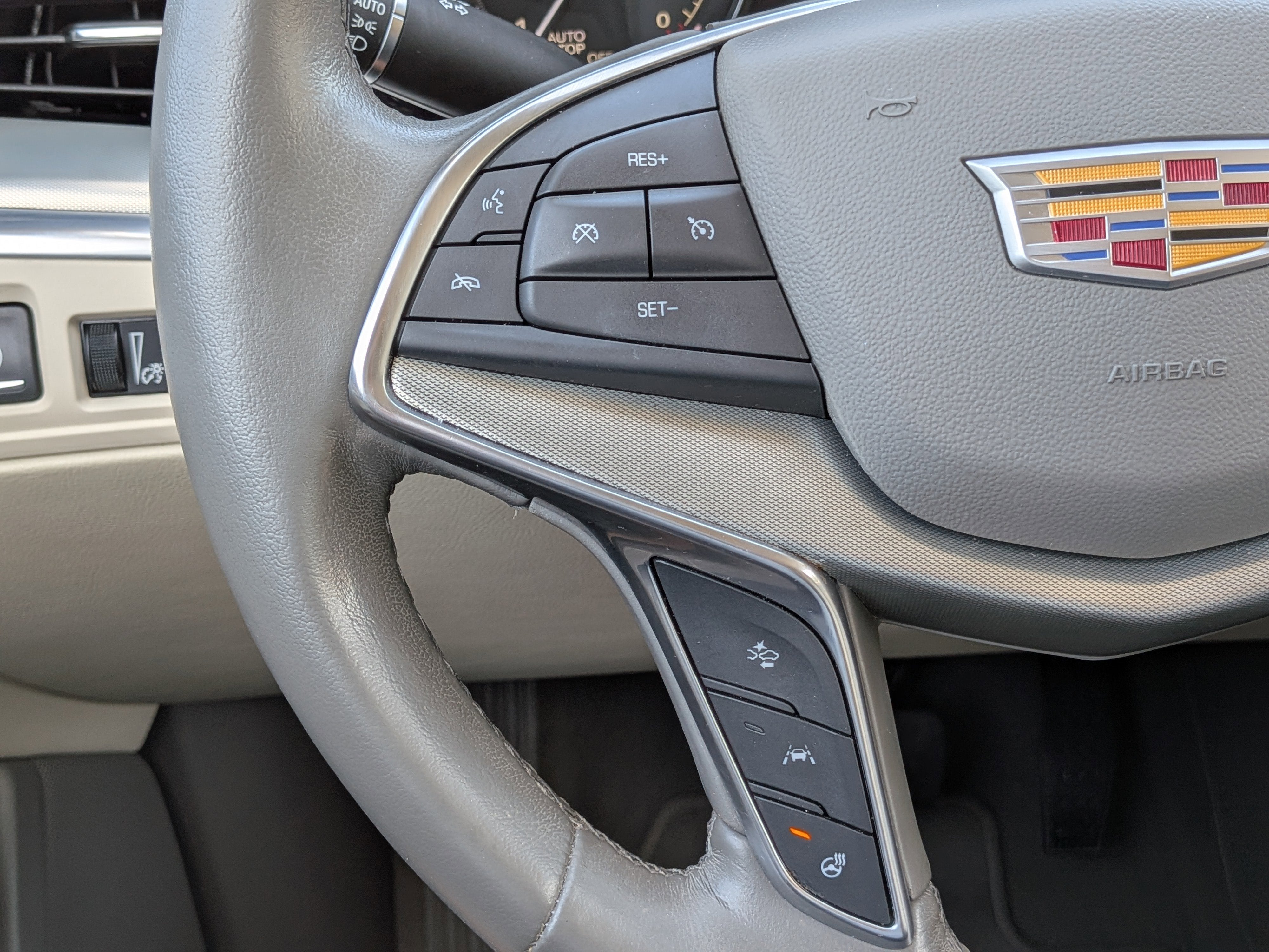 2021 Cadillac XT5 FWD Premium Luxury