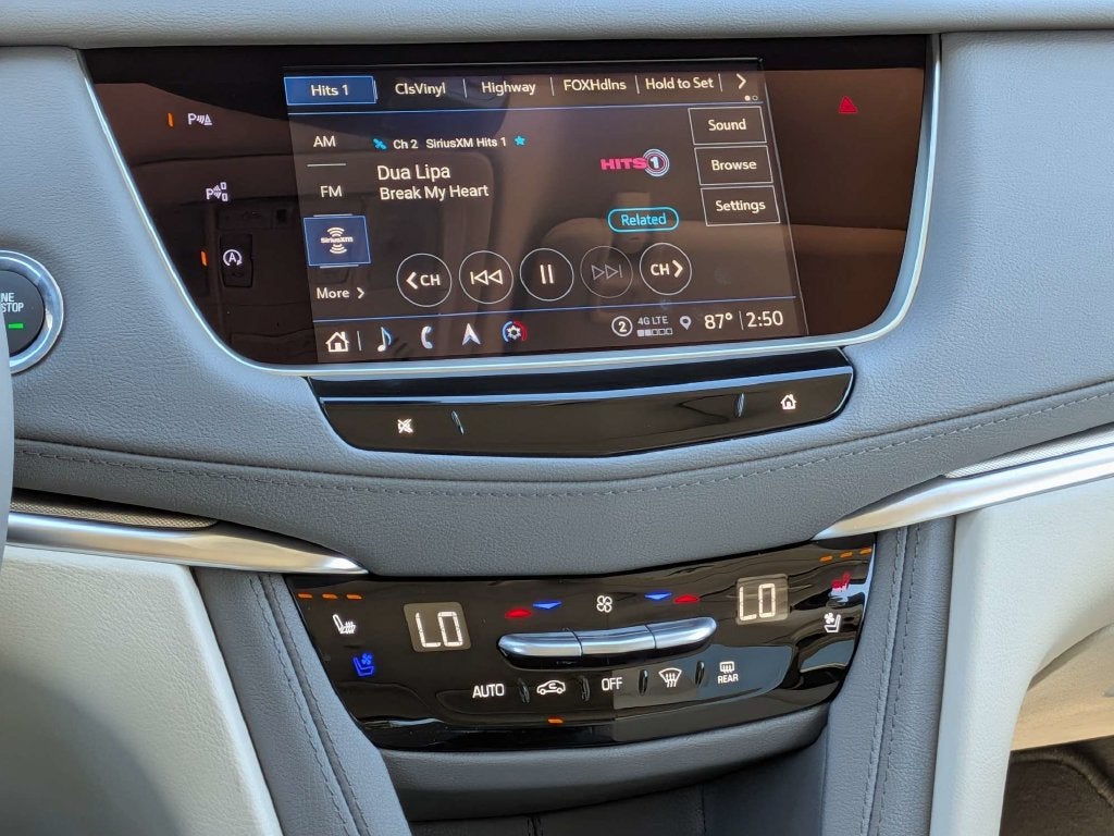 2026 Cadillac XT5 Premium Luxury