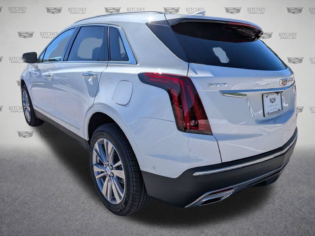 2026 Cadillac XT5 Premium Luxury