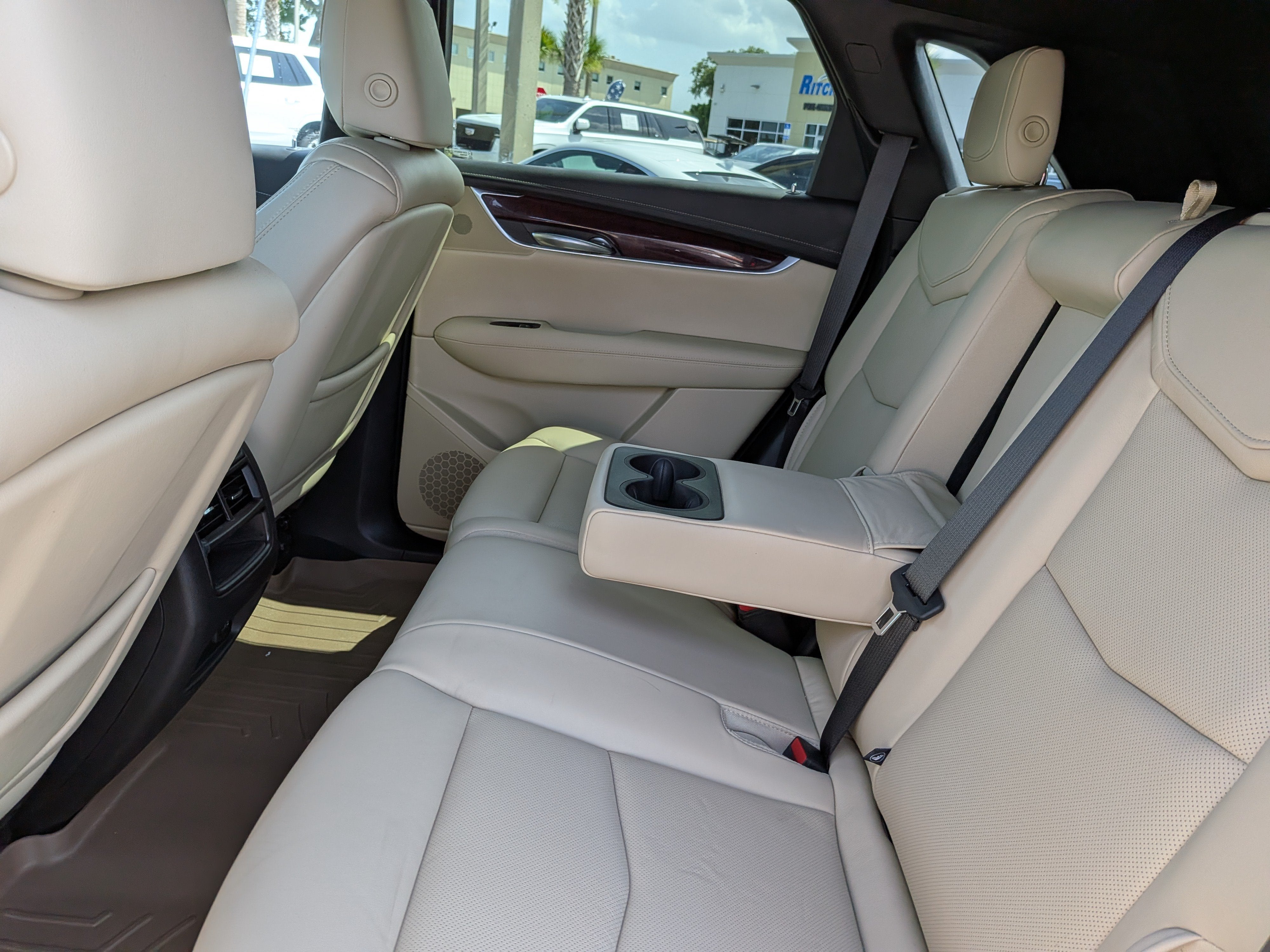 2019 Cadillac XT5 Luxury FWD