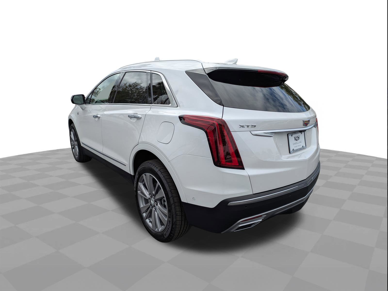 2026 Cadillac XT5 Premium Luxury
