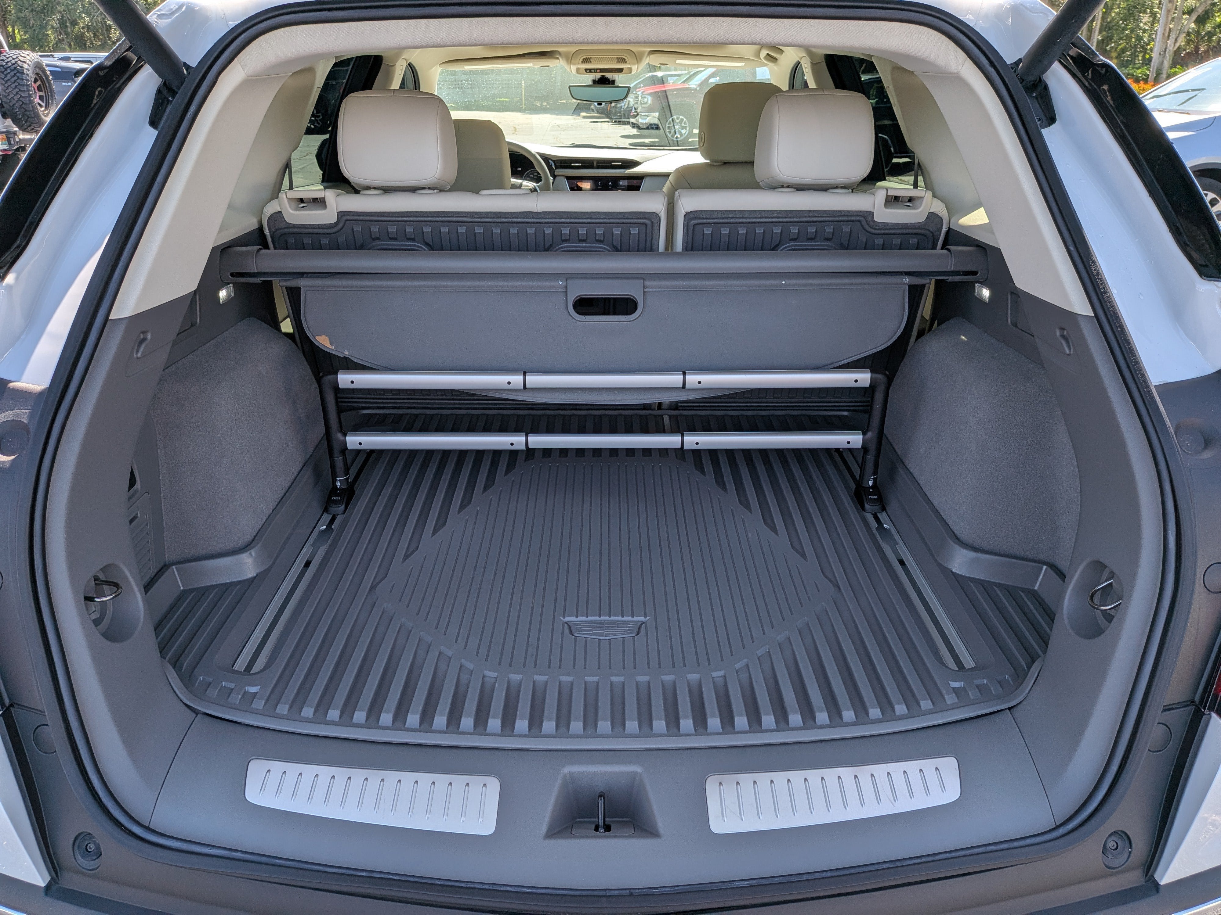 2023 Cadillac XT5 FWD Premium Luxury