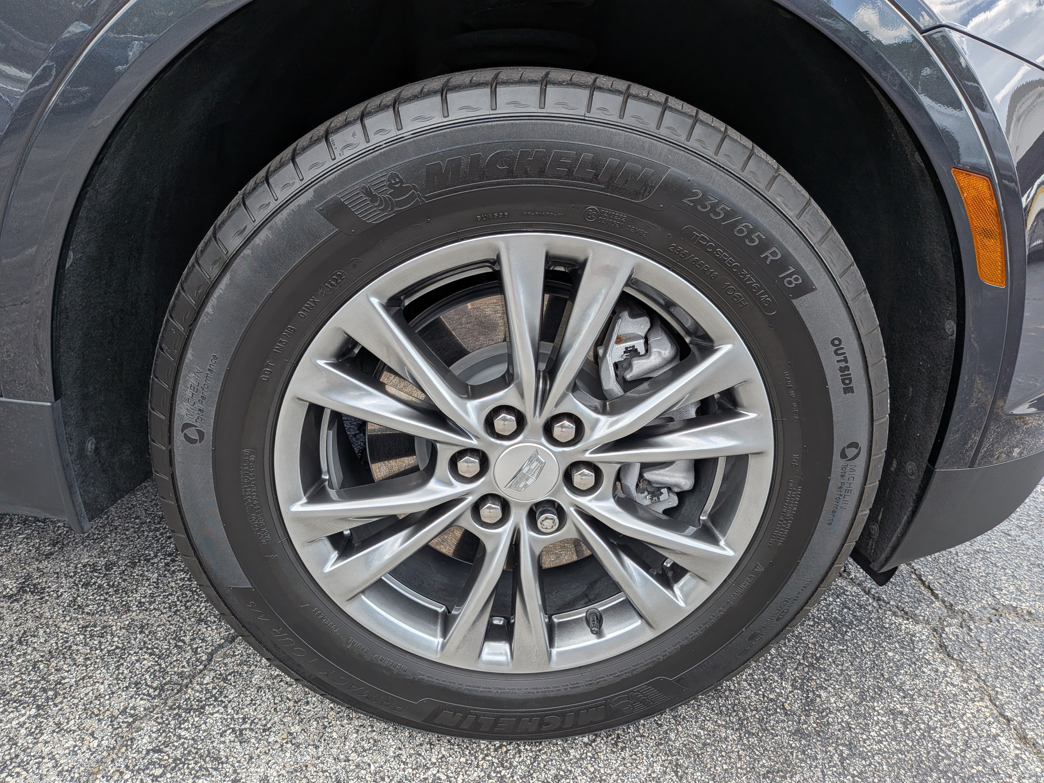 2022 Cadillac XT5 Premium Luxury