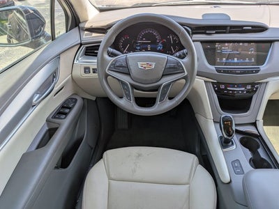 2019 Cadillac XT5 Premium Luxury FWD