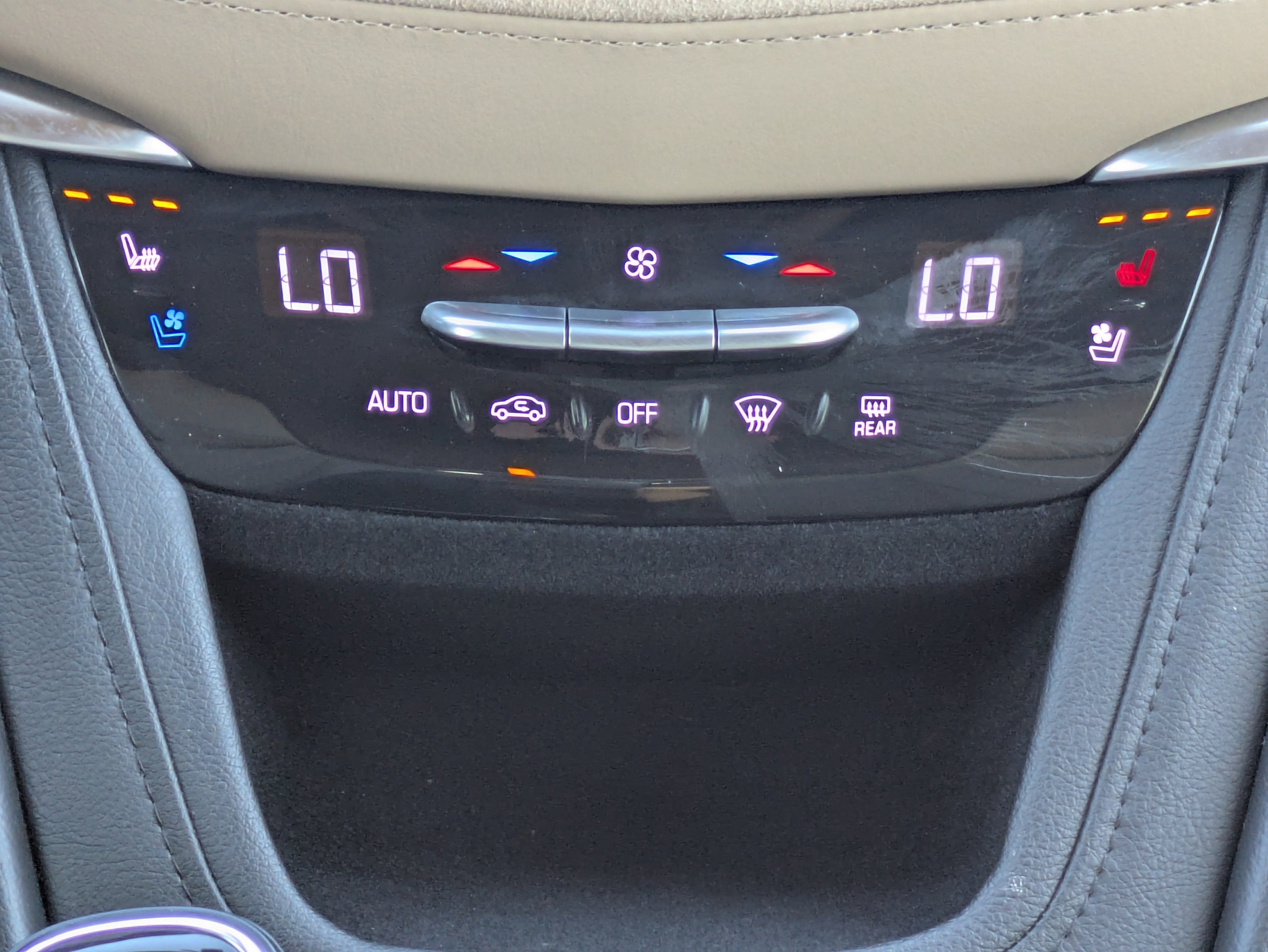 2018 Cadillac XT5 Platinum AWD