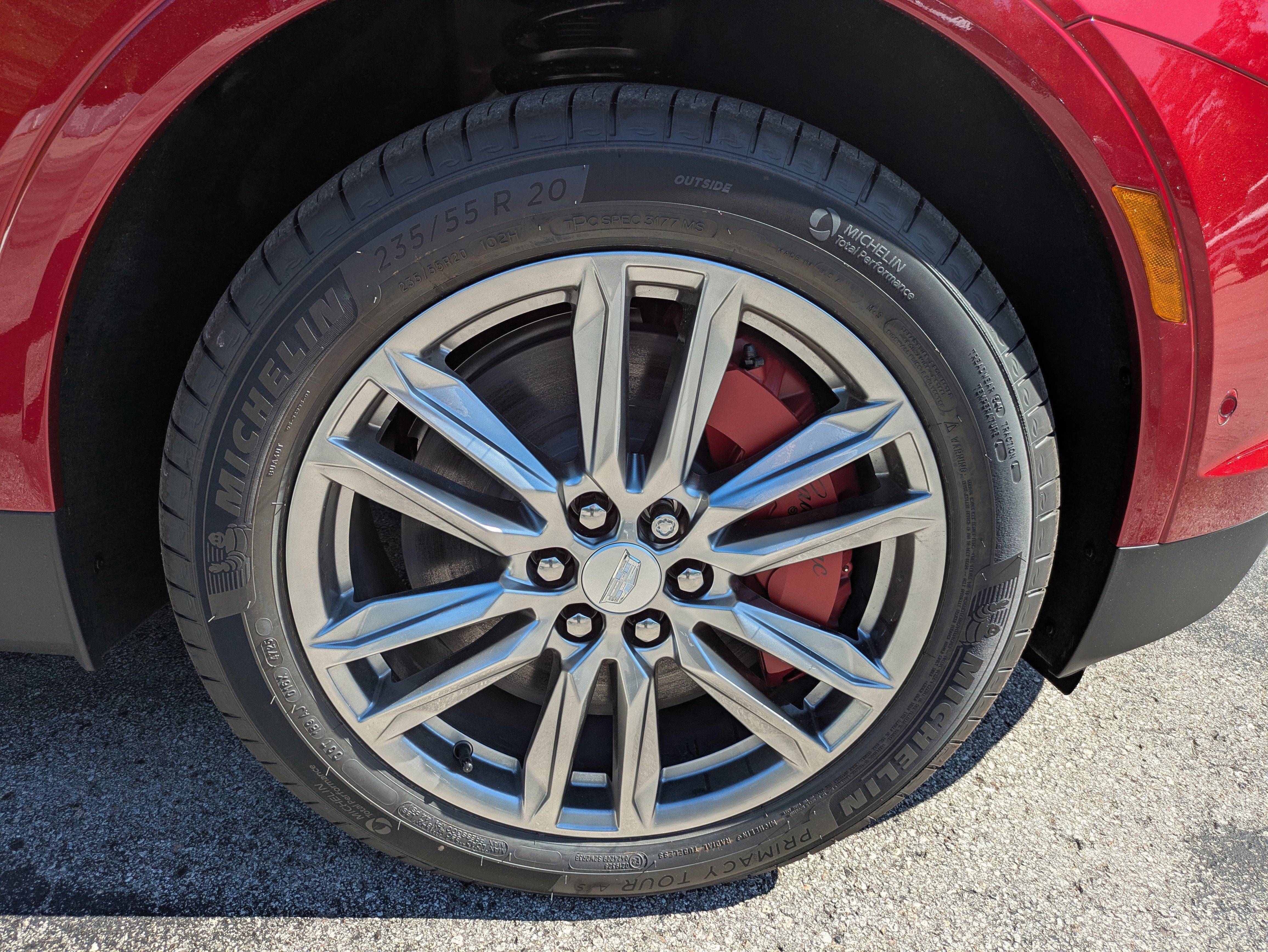 2026 Cadillac XT5 Sport