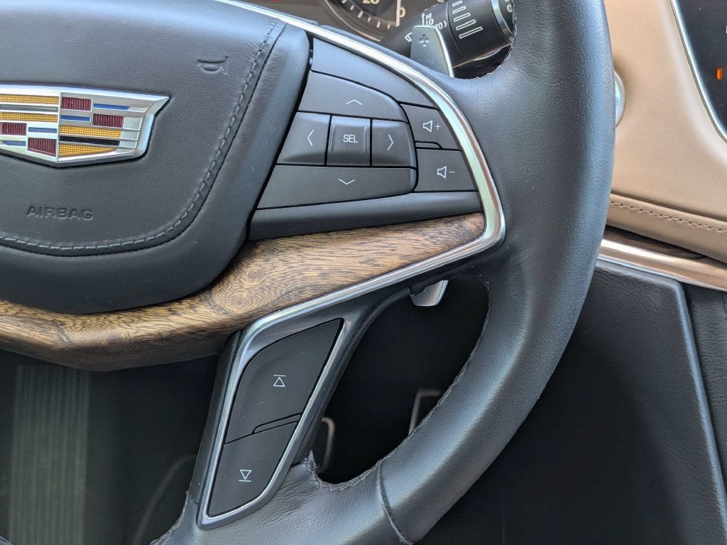 2024 Cadillac XT5 Sport
