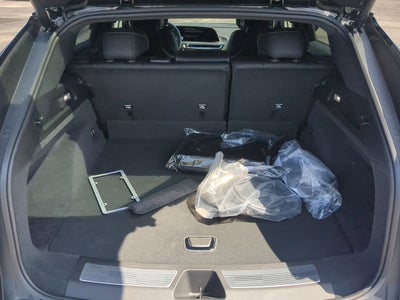 2025 Cadillac LYRIQ Luxury 1