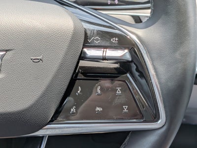 2024 Cadillac LYRIQ Luxury 1
