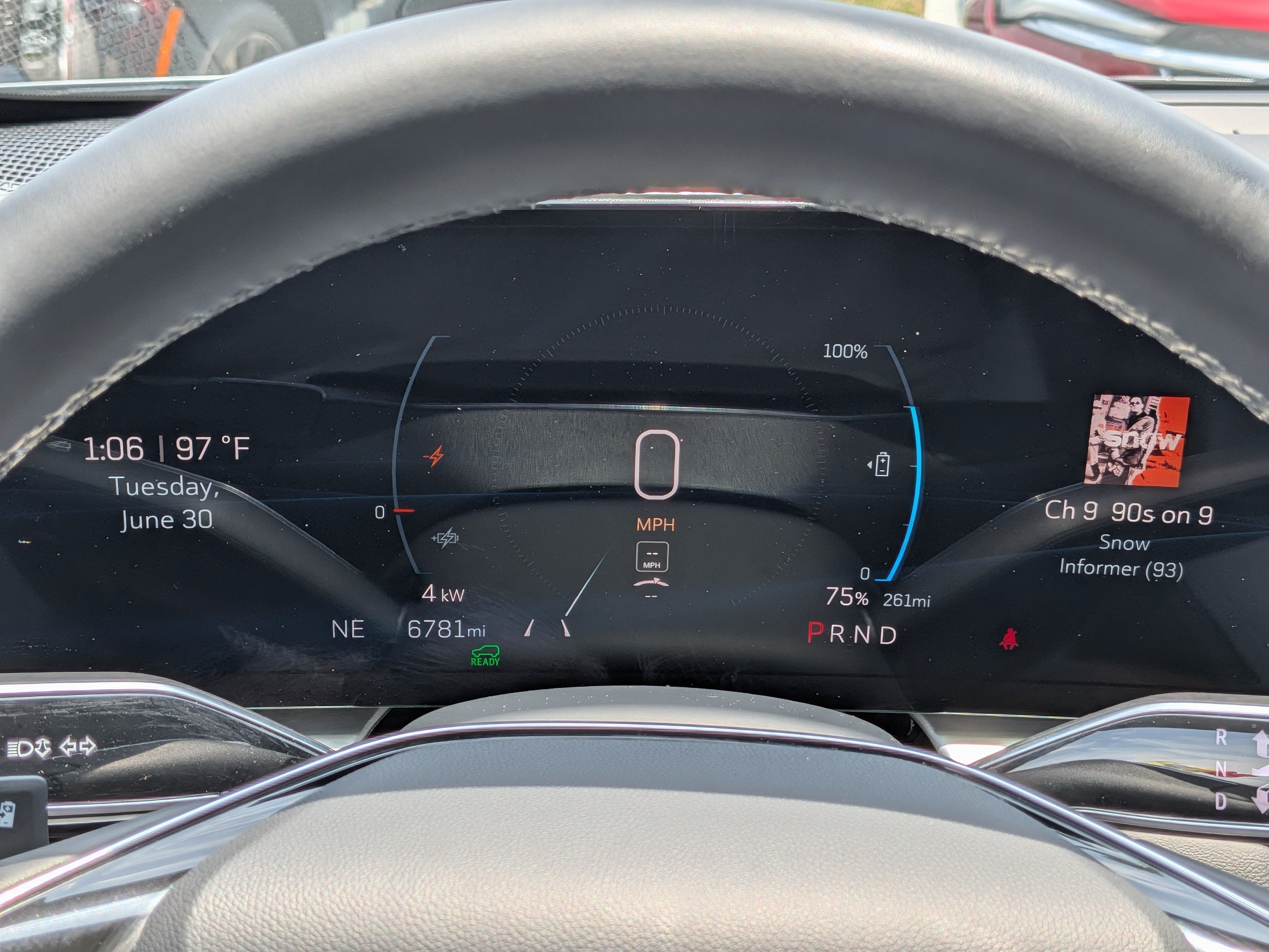 2024 Cadillac LYRIQ Luxury 1