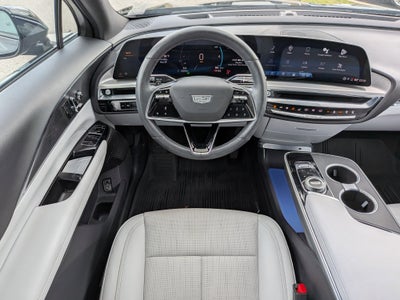 2024 Cadillac LYRIQ Luxury 1