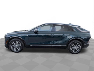 2024 Cadillac LYRIQ Luxury 1