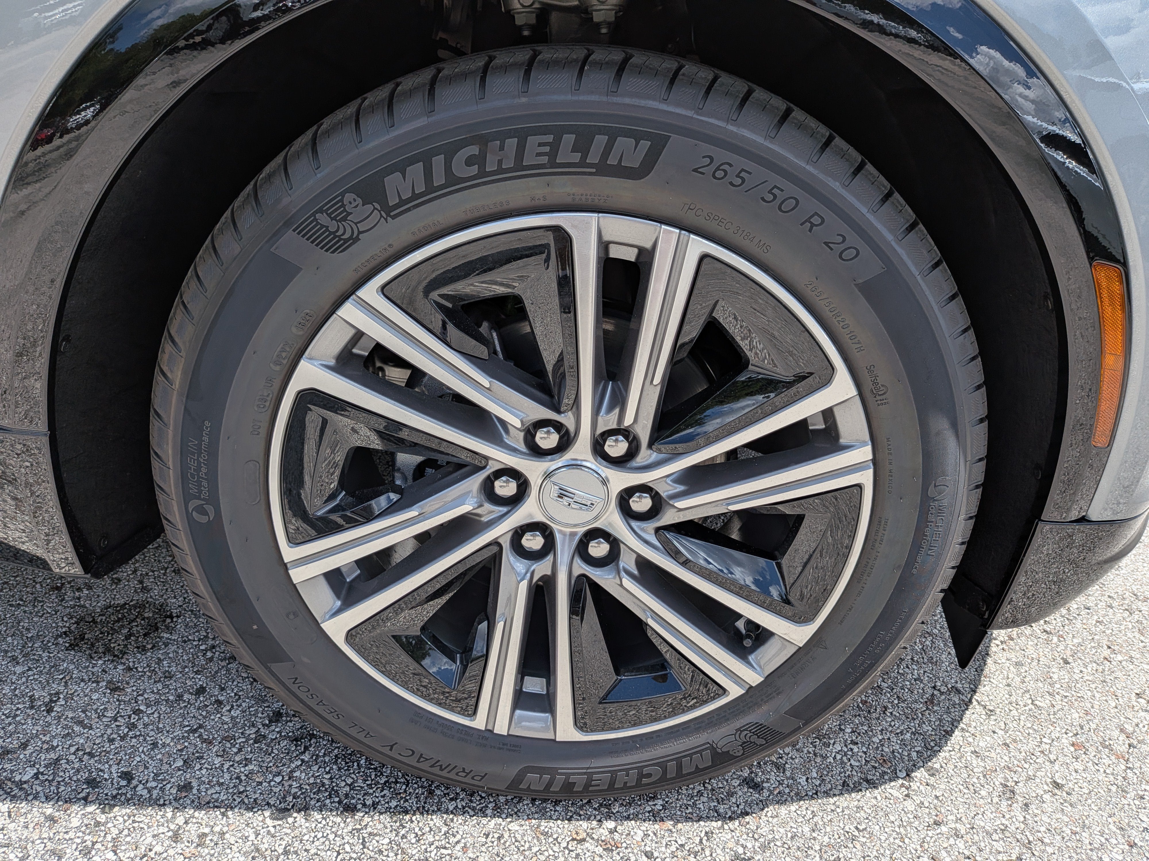 2026 Cadillac LYRIQ Premium Luxury