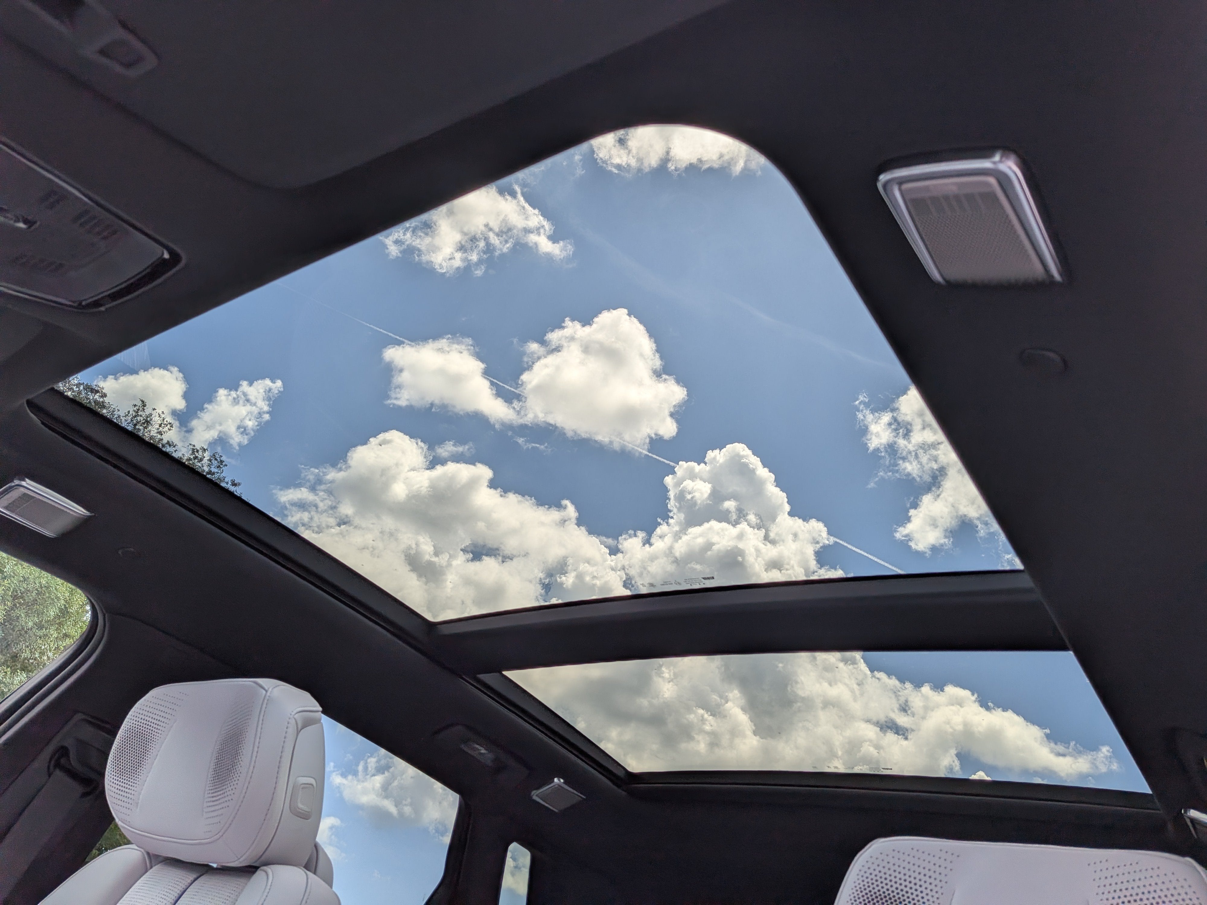2026 Cadillac LYRIQ Premium Luxury