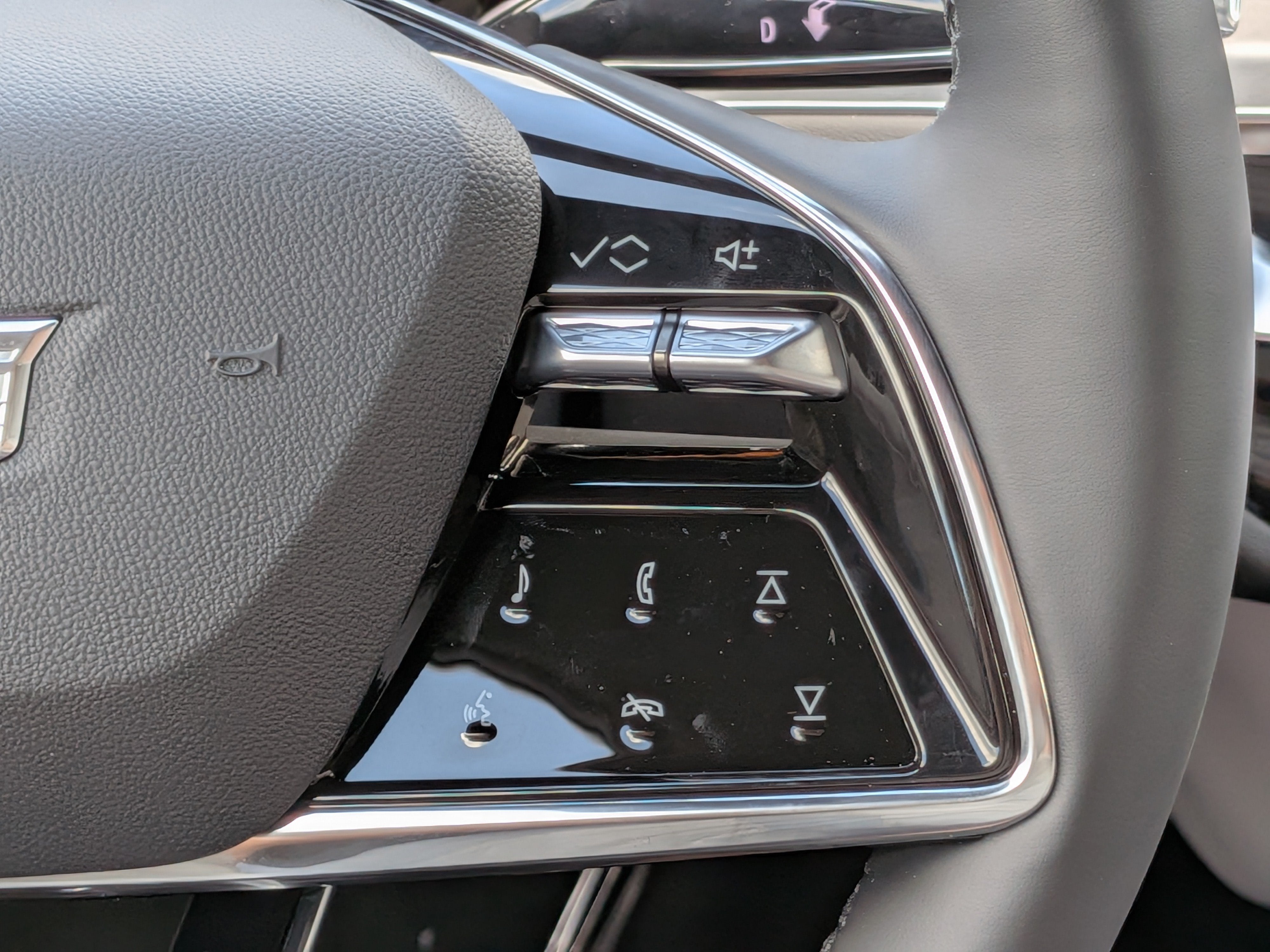 2026 Cadillac LYRIQ Premium Luxury