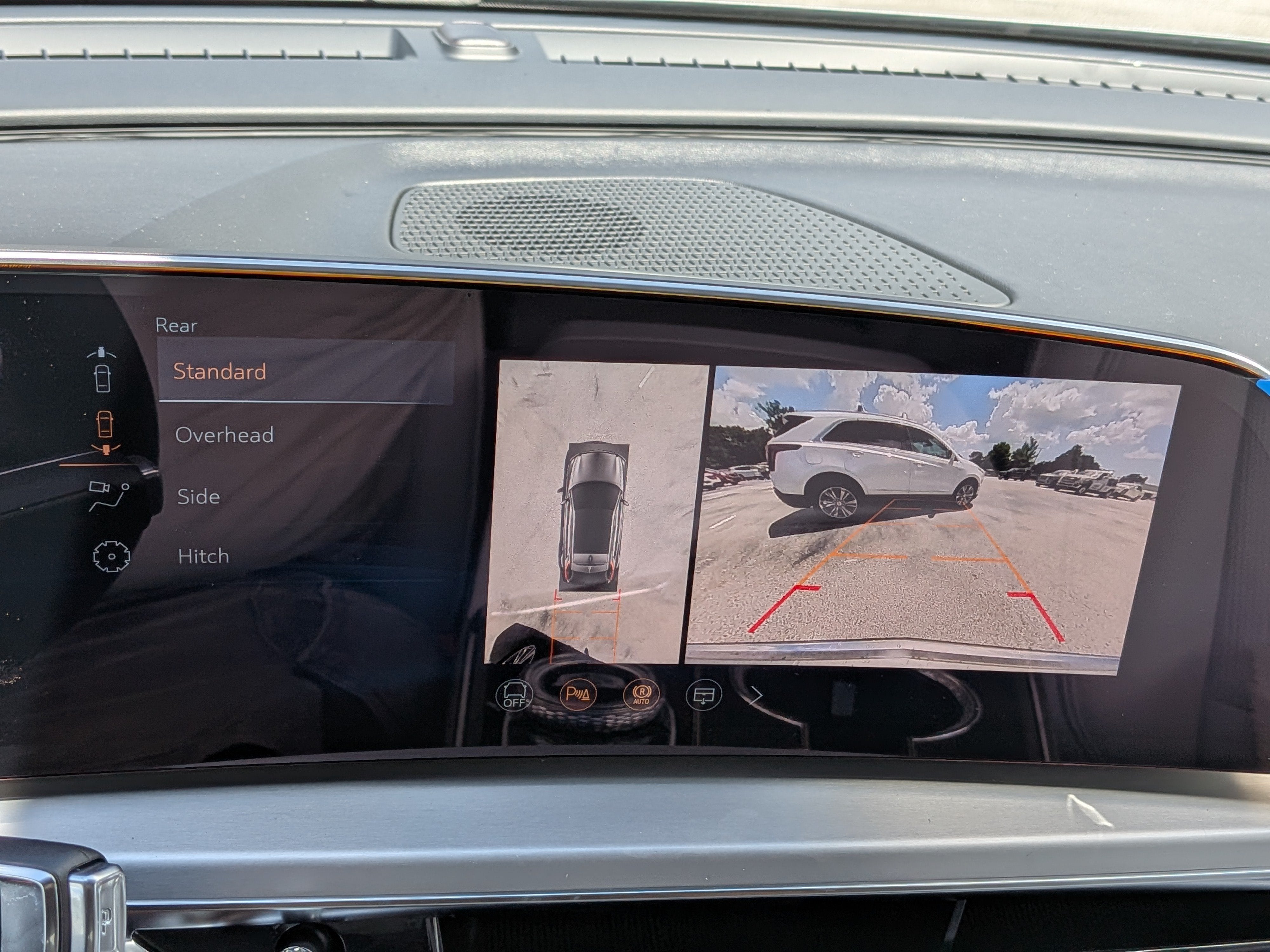 2026 Cadillac LYRIQ Premium Luxury