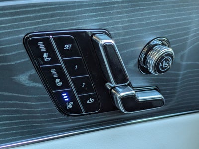 2026 Cadillac LYRIQ Premium Luxury