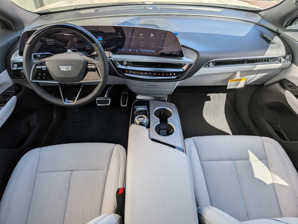 2027 Cadillac LYRIQ Sport - Photo 15