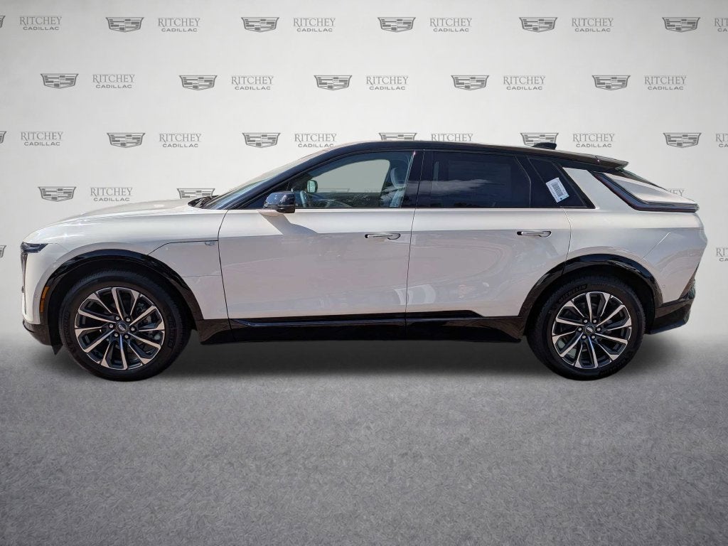 2027 Cadillac LYRIQ Sport - Photo 9