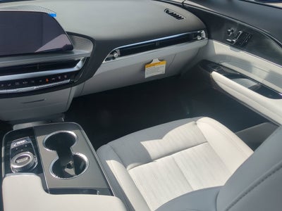 2025 Cadillac LYRIQ Sport 1