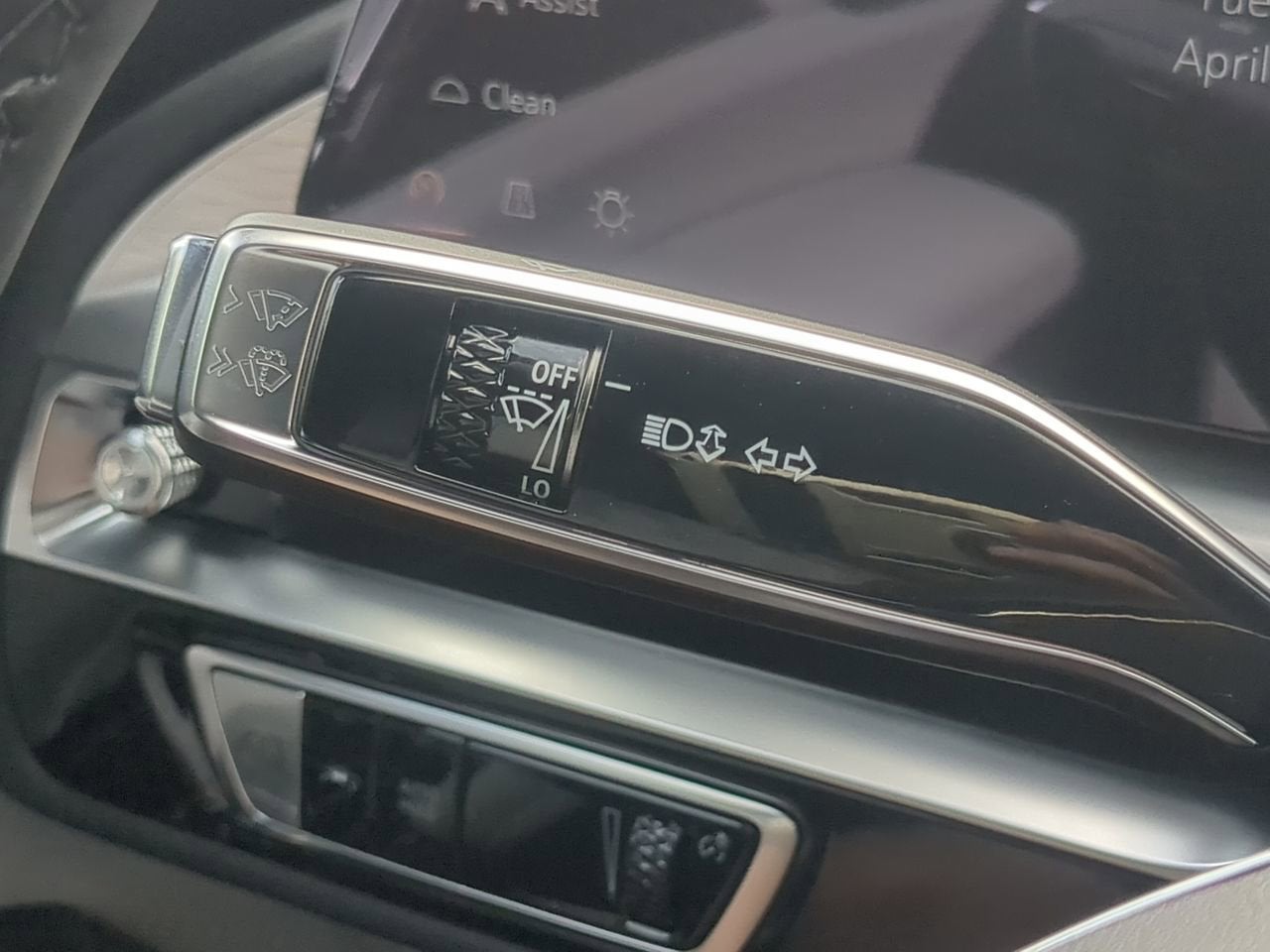 2025 Cadillac LYRIQ Sport 1