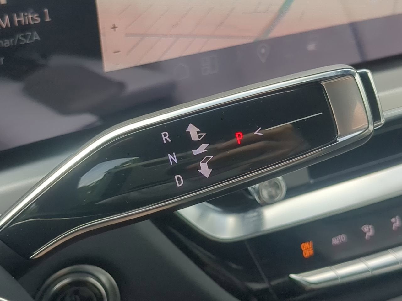 2025 Cadillac LYRIQ Sport 1