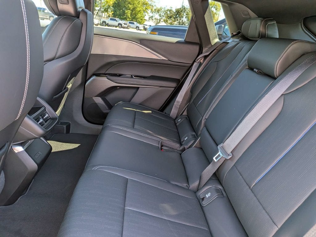 2027 Cadillac LYRIQ Sport