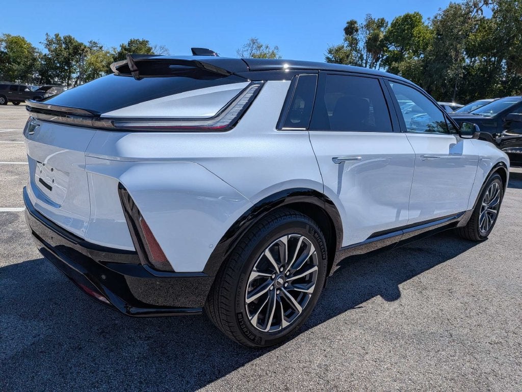 2027 Cadillac LYRIQ Sport