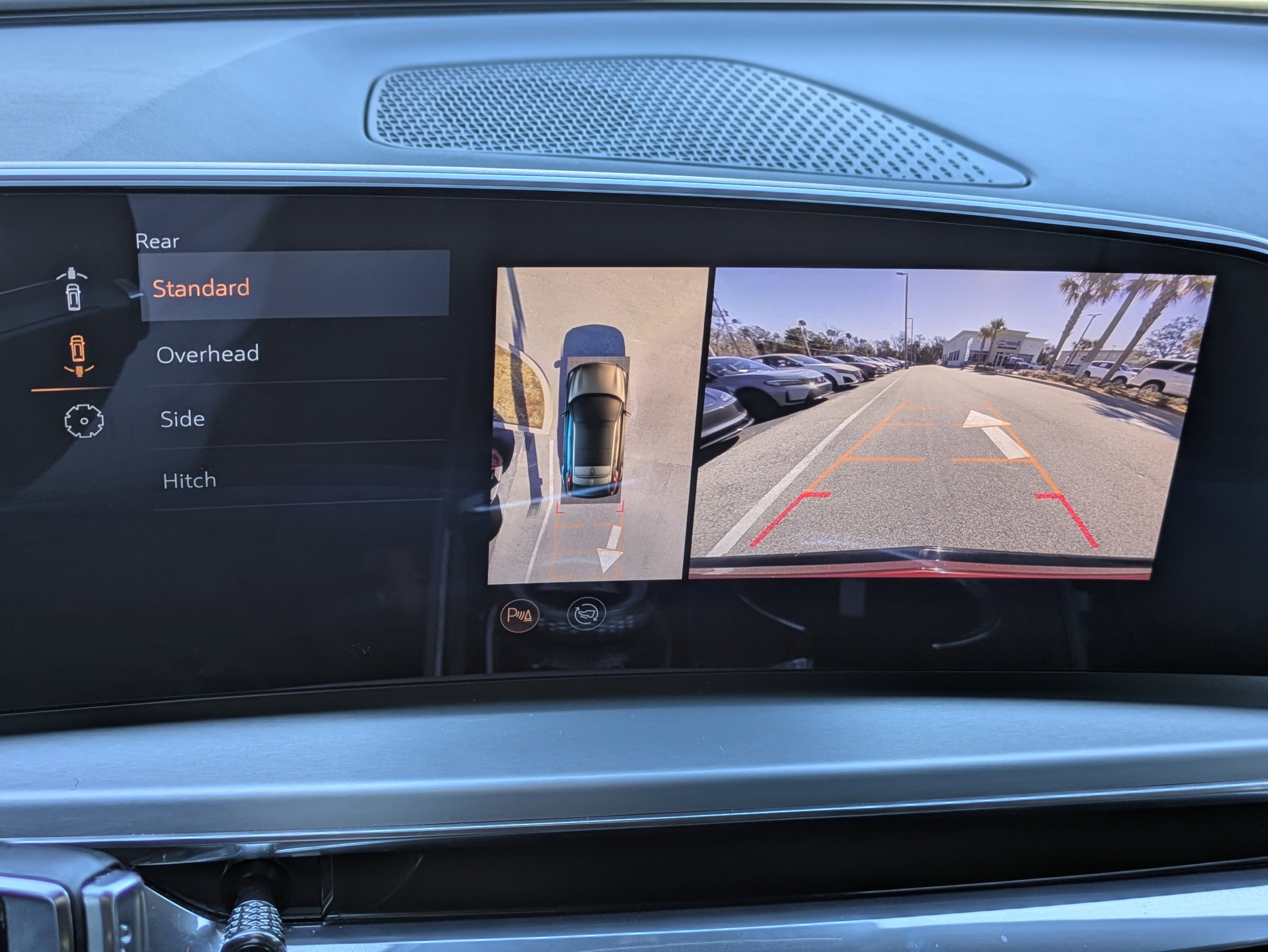 2024 Cadillac LYRIQ Sport 2