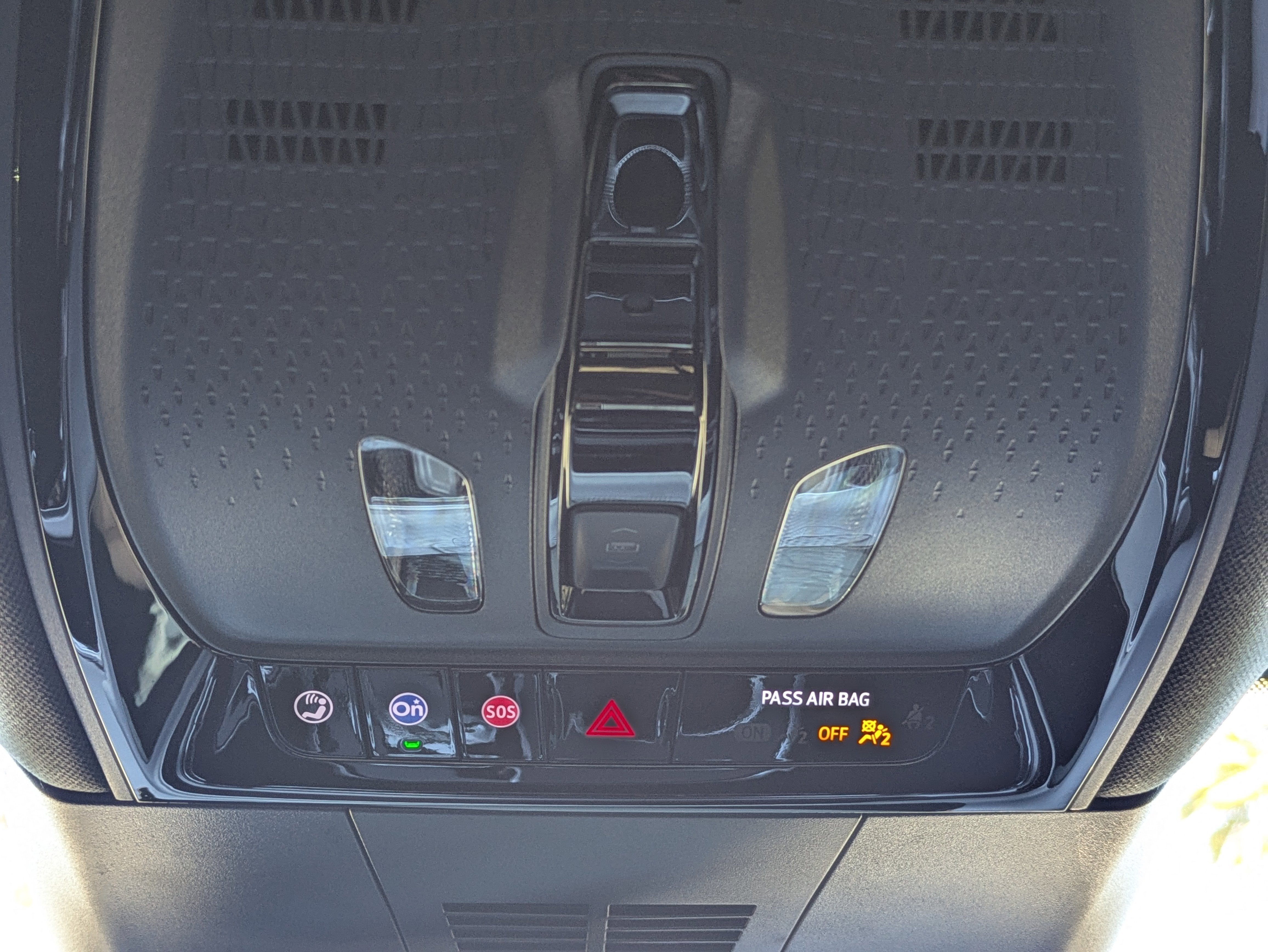 2024 Cadillac LYRIQ Sport 2