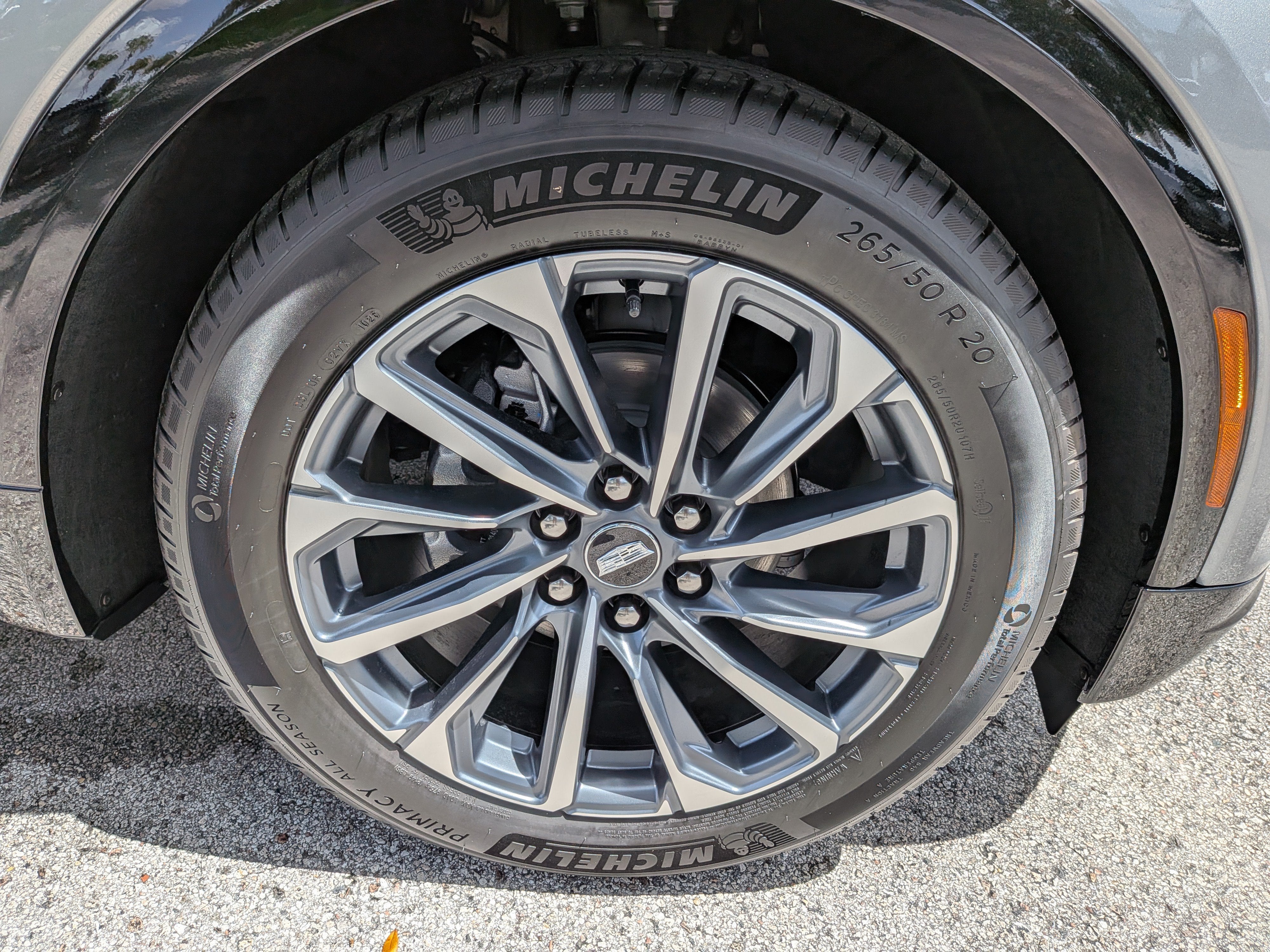 2026 Cadillac LYRIQ Premium Sport