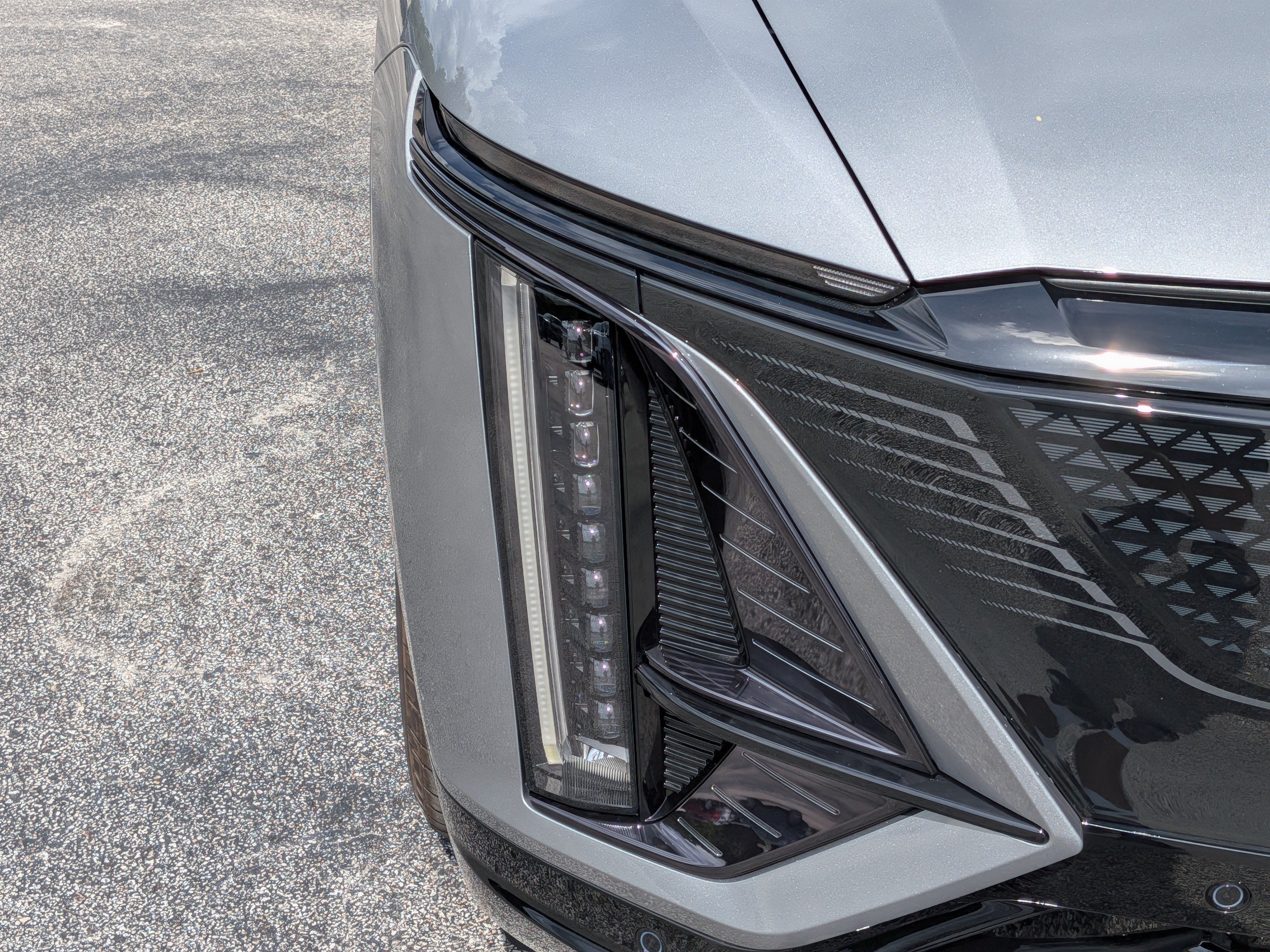 2026 Cadillac LYRIQ Premium Sport