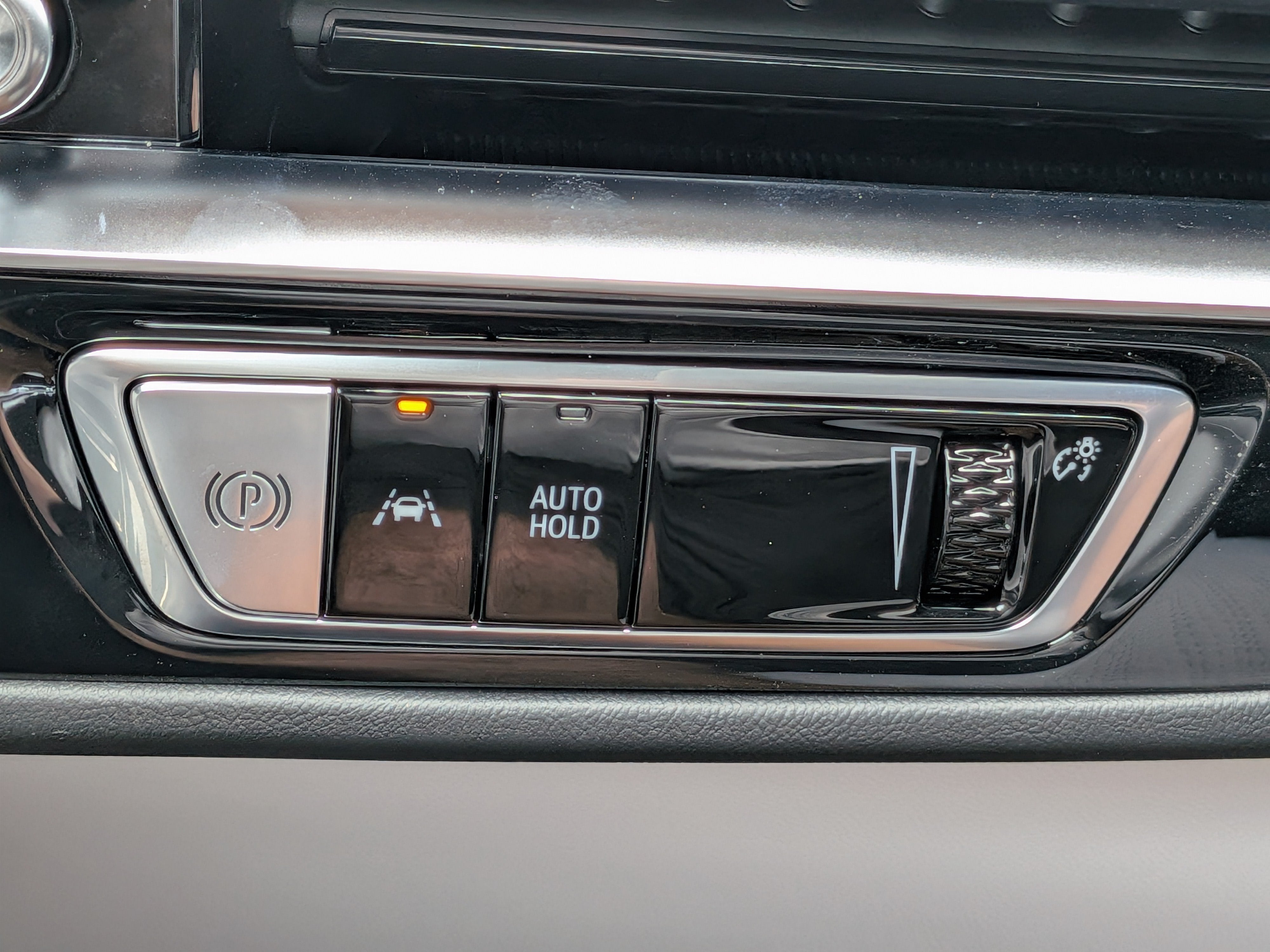 2026 Cadillac LYRIQ Premium Sport